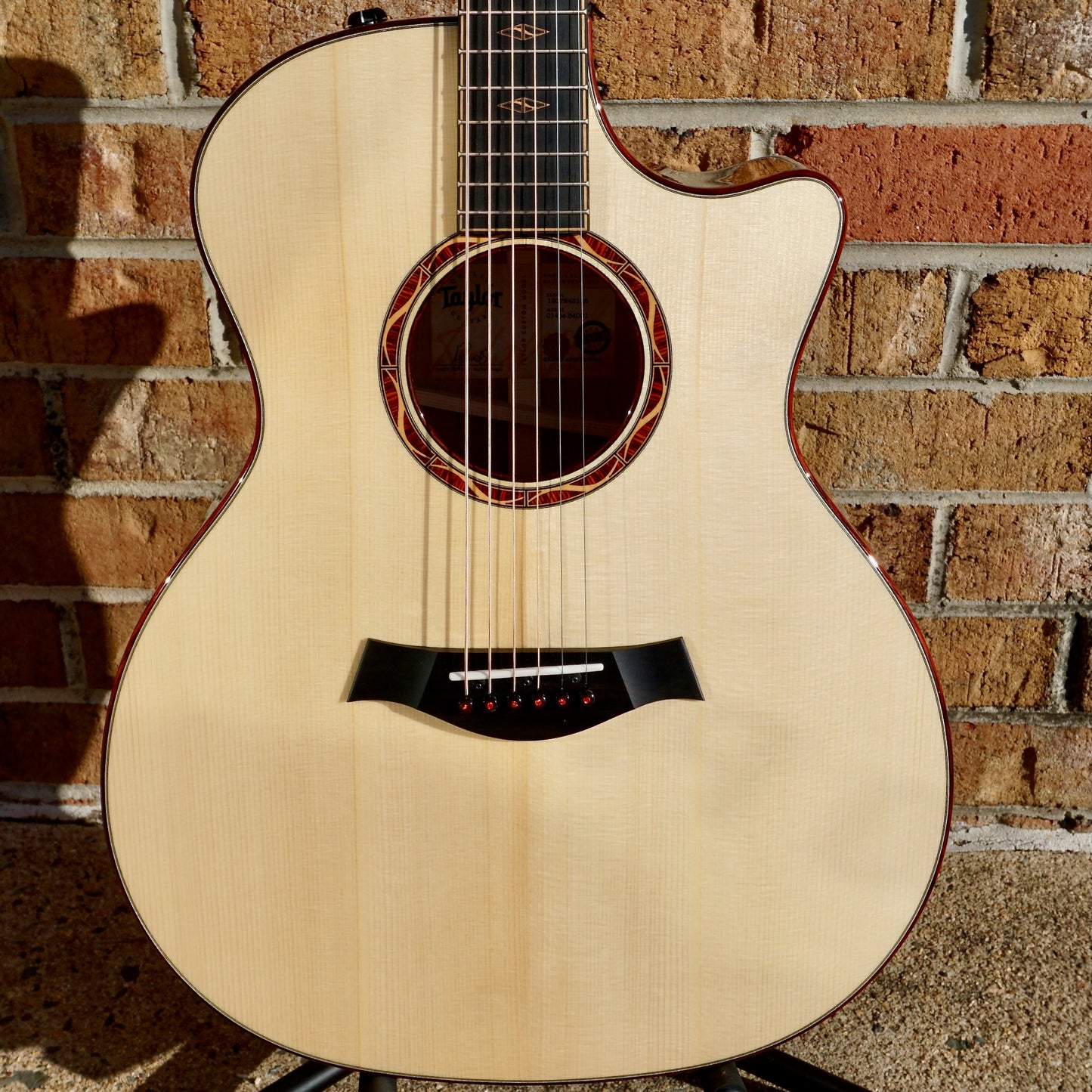 Taylor NAMM SHOW 2024 #1 C14ce B4001 – Grand Auditorium Euro Spruce/Figured Oregon Myrtlewood