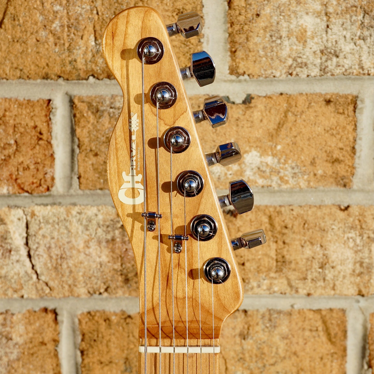 Charvel Pro-Mod So-Cal Style 2 24 HH HT CM Caramelized Maple Fingerboard Snow White