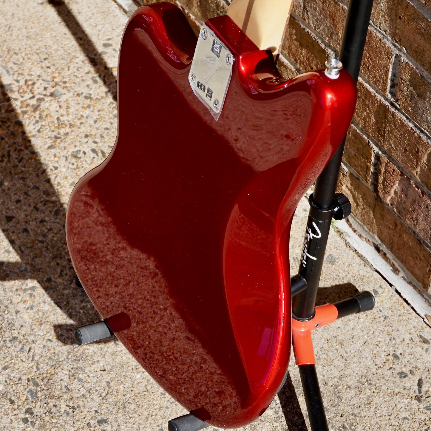 Fender Player Jaguar Pau Ferro Fingerboard Candy Apple Red
