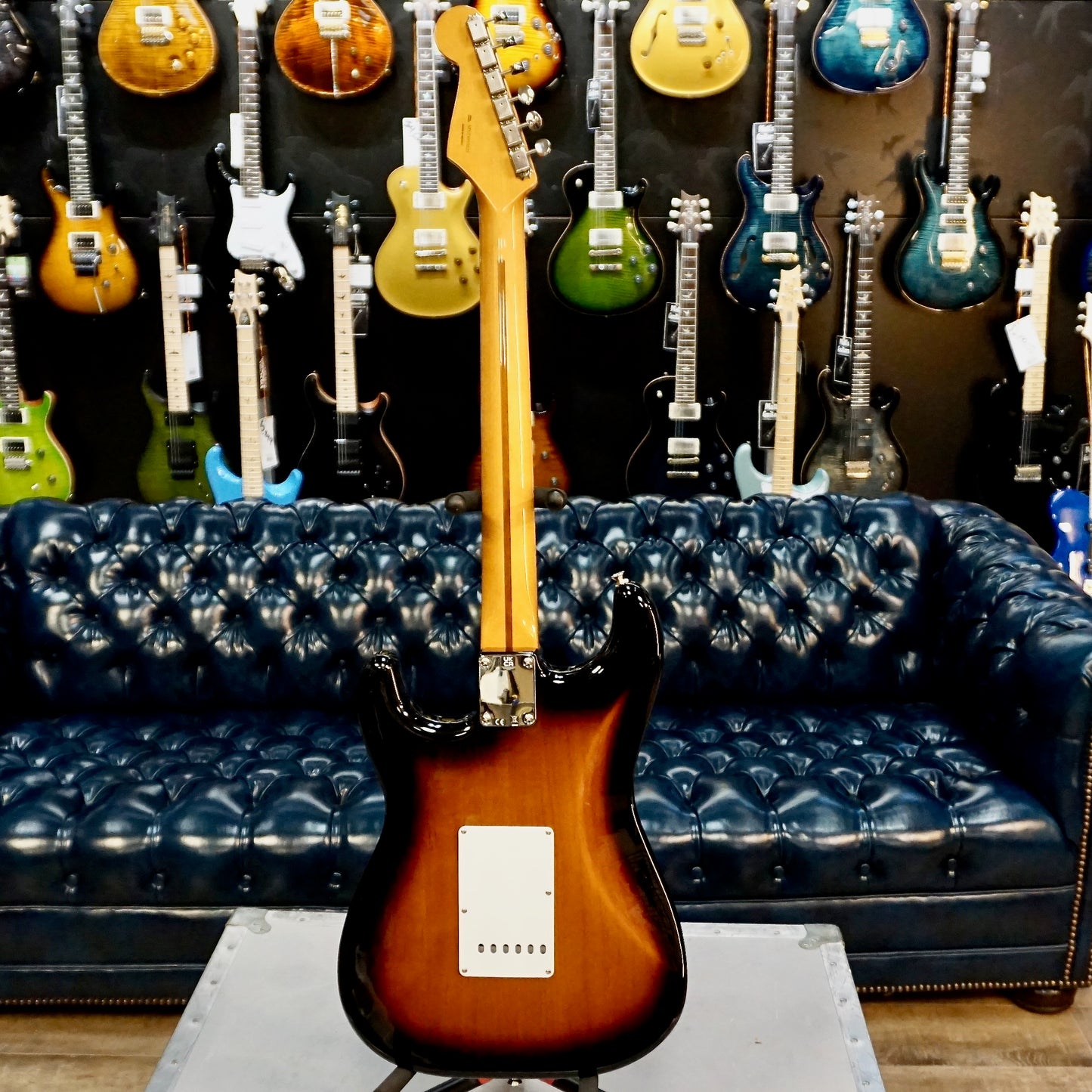 Fender Vintera II '50s Stratocaster Maple Fingerboard 2-Color Sunburst