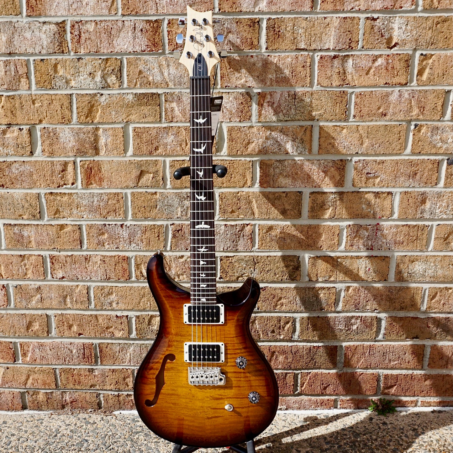 PRS CE 24 Semi-Hollow Black Amber