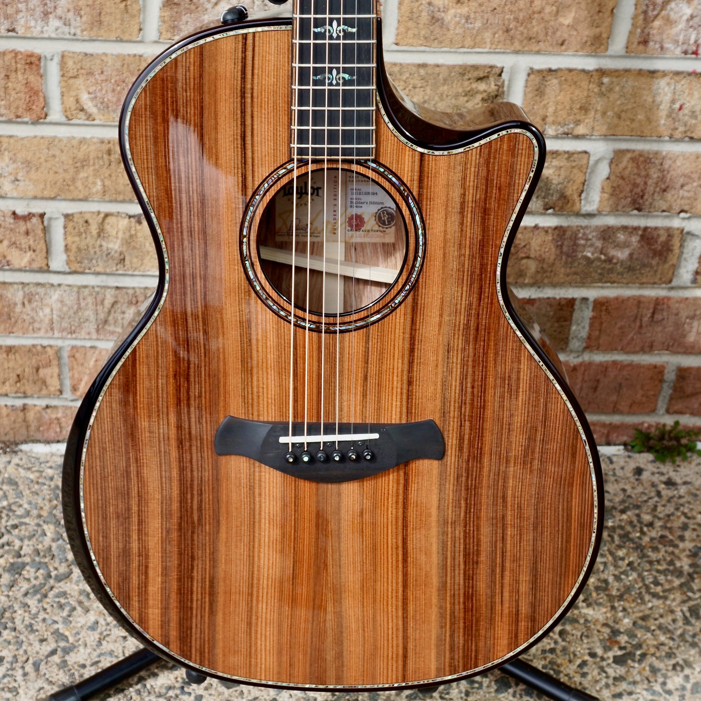 Taylor Builder's Edition 914ce