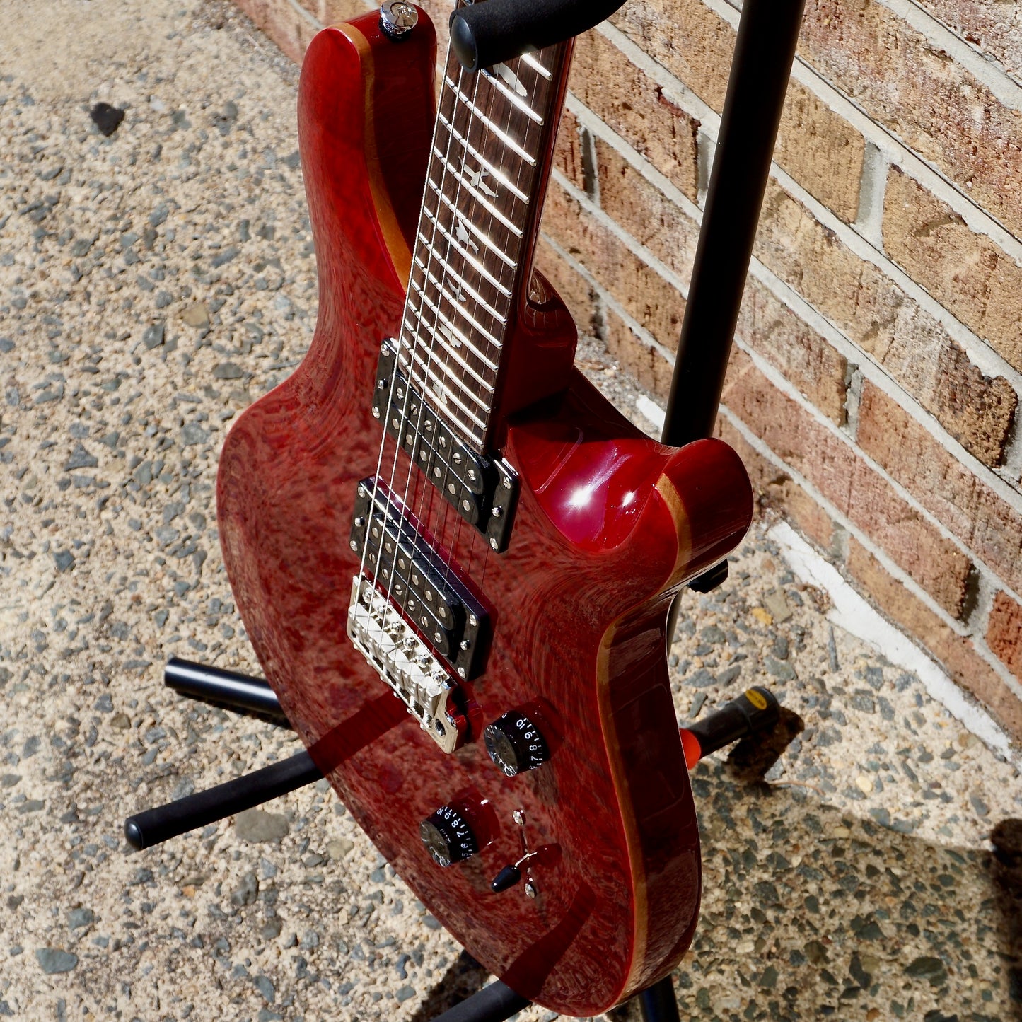 PRS SE Custom 24 Ruby Limited Edition