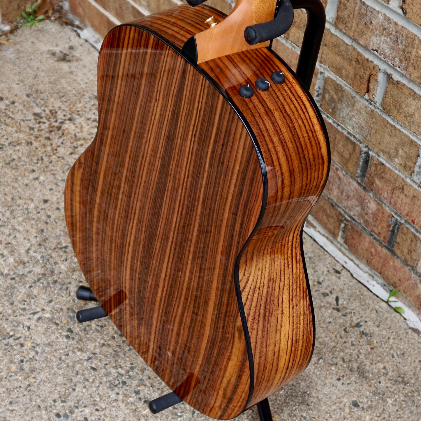 Taylor 50th Anniversary 217e-SB Plus LTD
