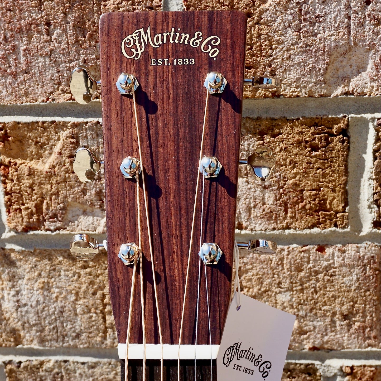 Martin D-28 Satin Amberburst
