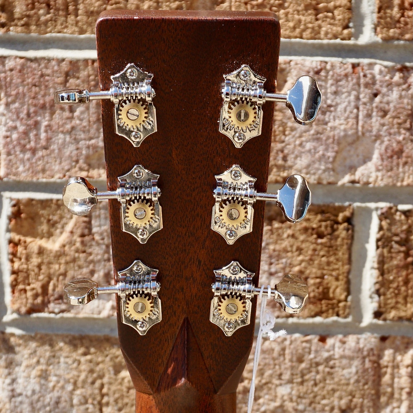Martin D-28 Satin Amberburst