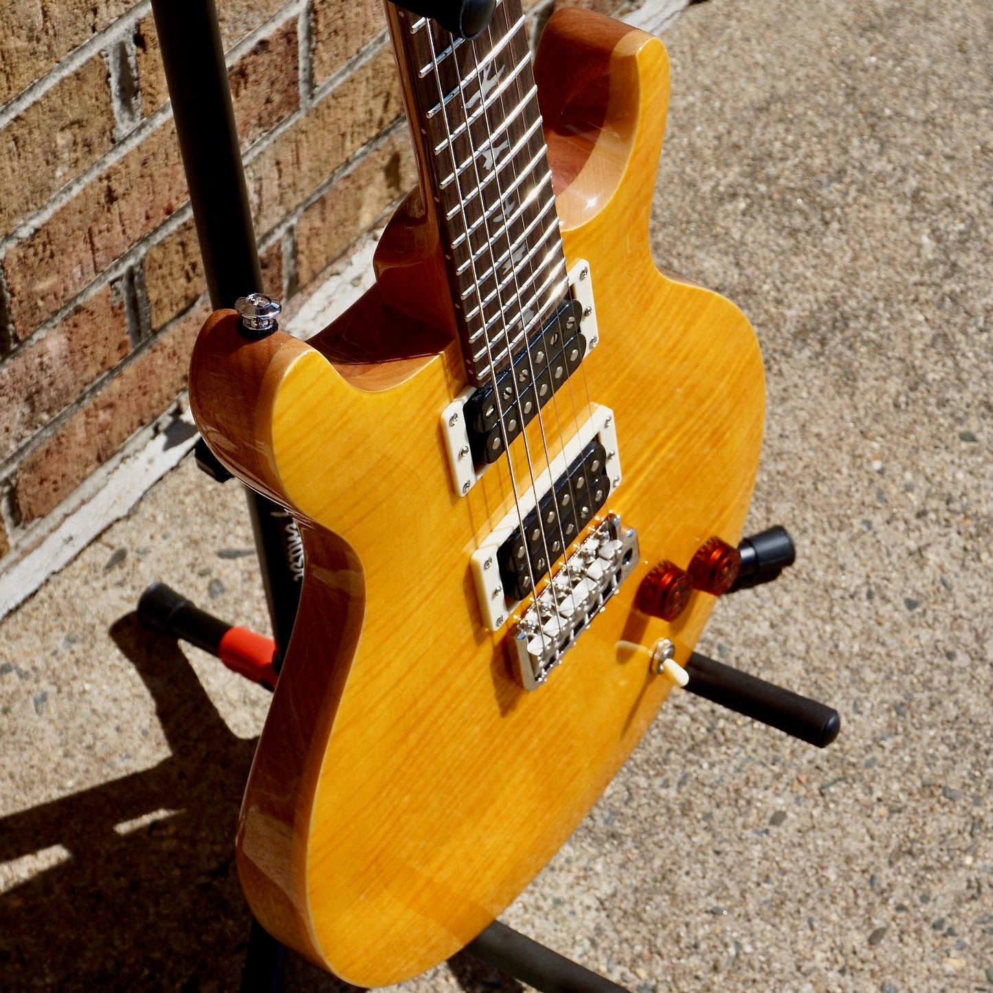 PRS SE Santana Yellow