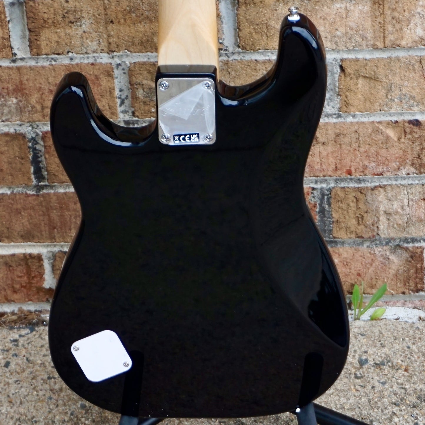 Fender Squier Mini Stratocaster Laurel Fingerboard Black