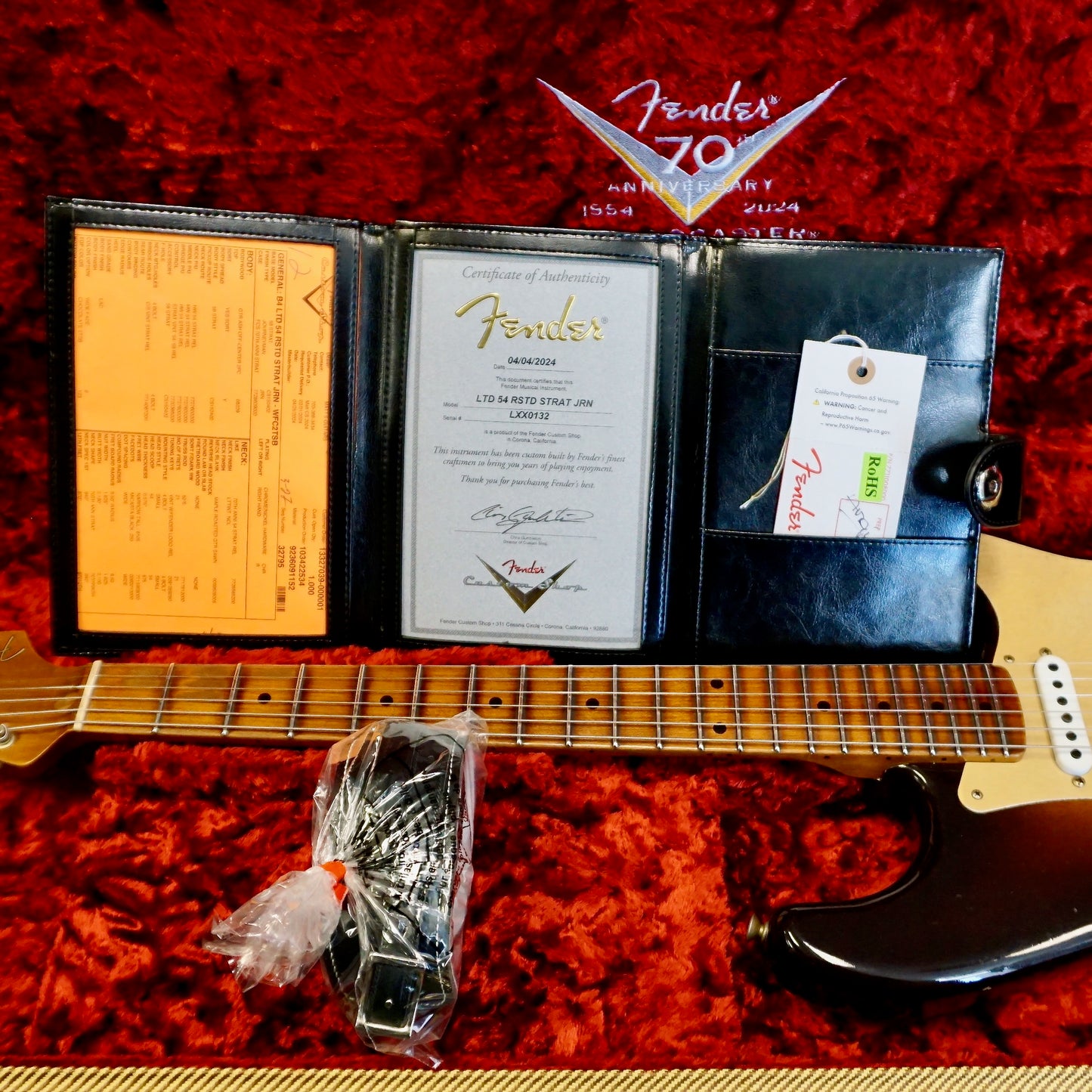 Fender Custom Shop Limited Edition 1954 Roasted Stratocaster Journeyman Relic 1-Piece Roasted Quartersawn Maple Neck Fingerboard Wide-Fade Chocolate 2-Color Sunburst