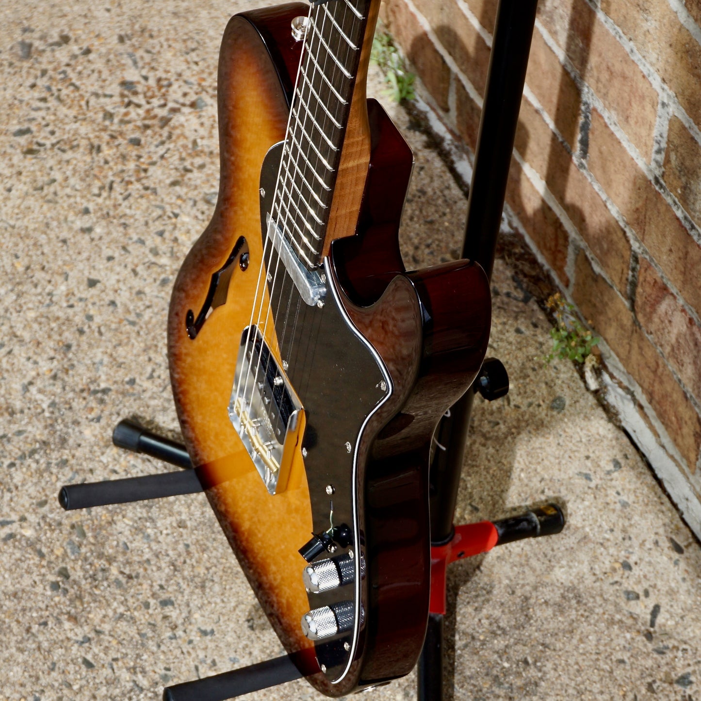 Fender Limited Edition Suona Telecaster Thinline Ebony Fingerboard Violin Burst