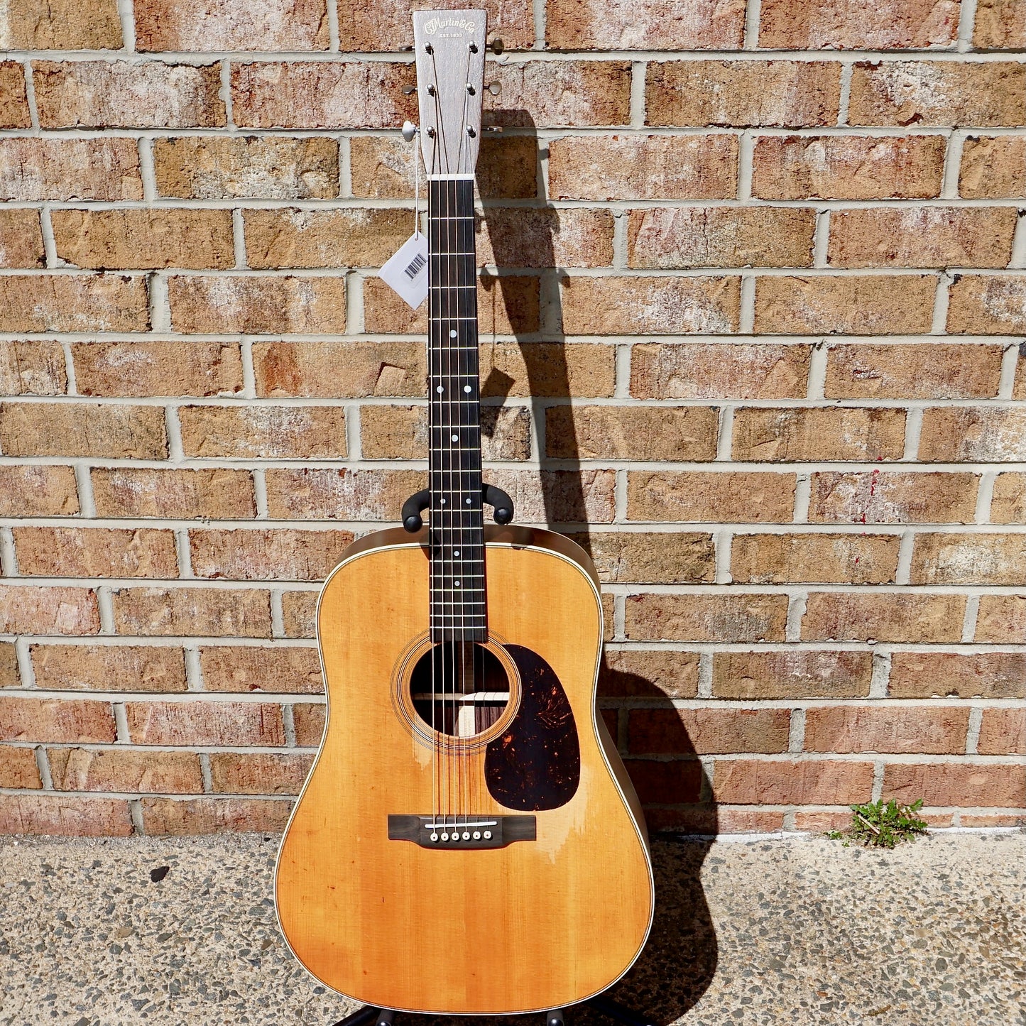 Martin D-28 StreetLegend