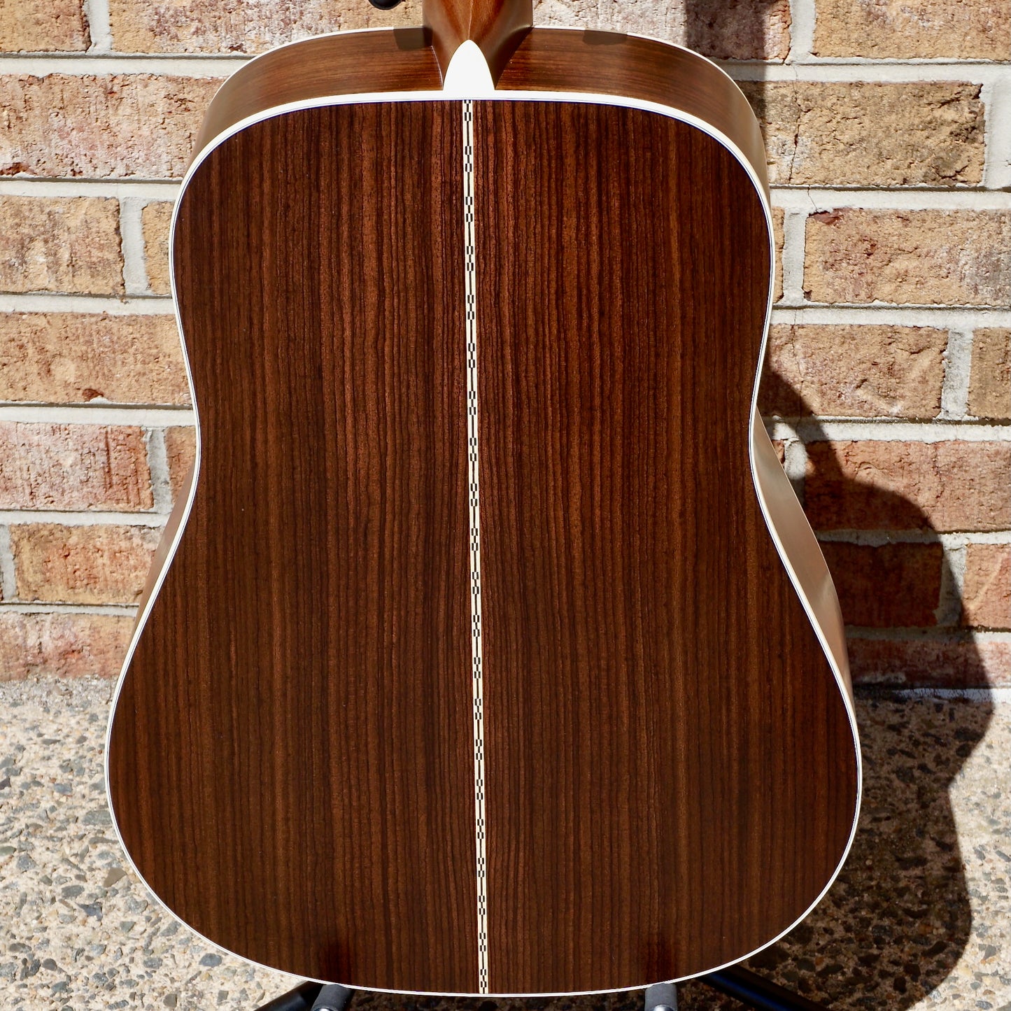 Martin D-28 StreetLegend