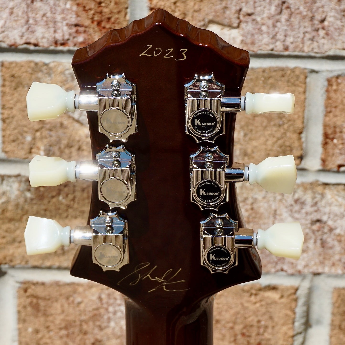 Knaggs Kenai Pinklo Onyx Binding