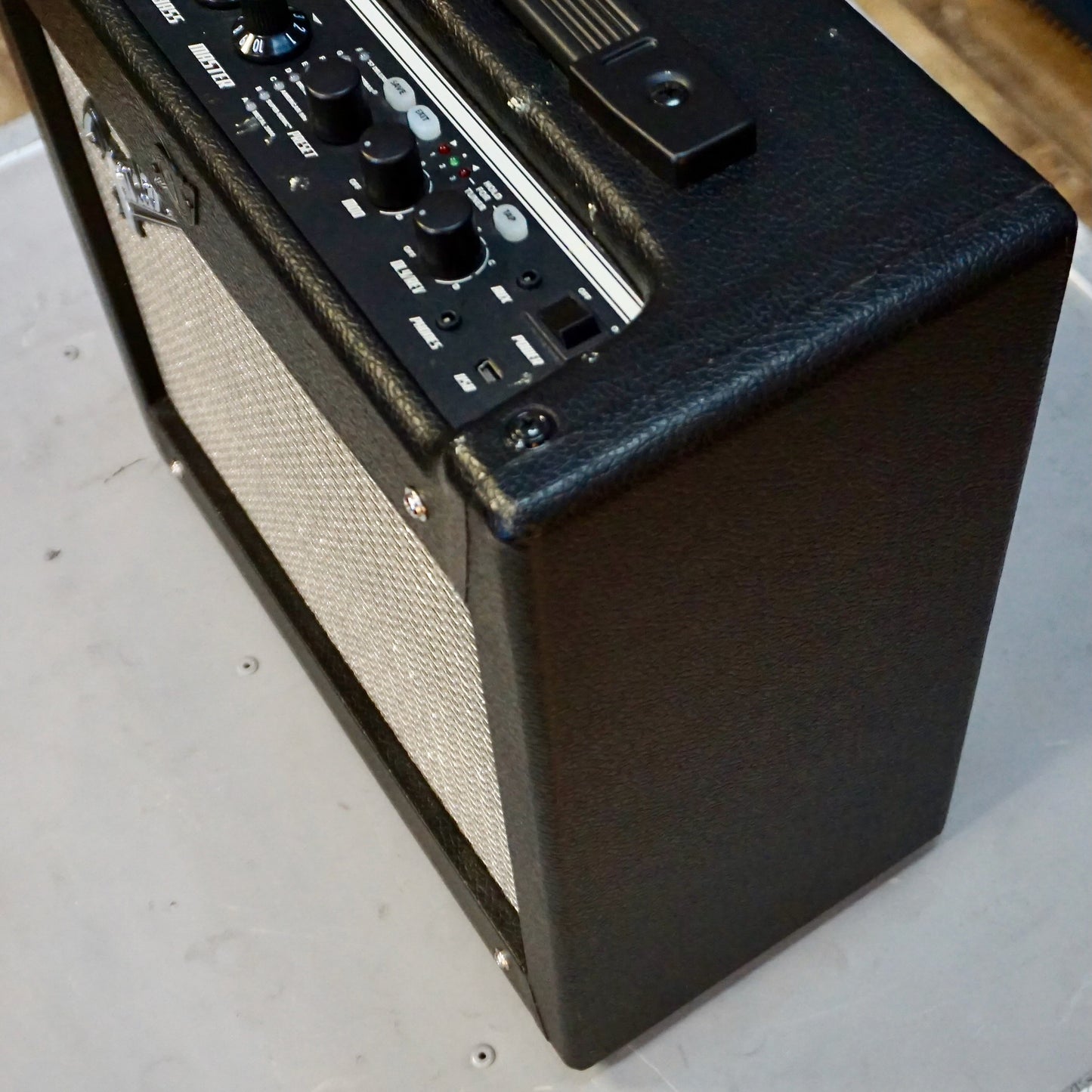 Fender Mustang I Combo