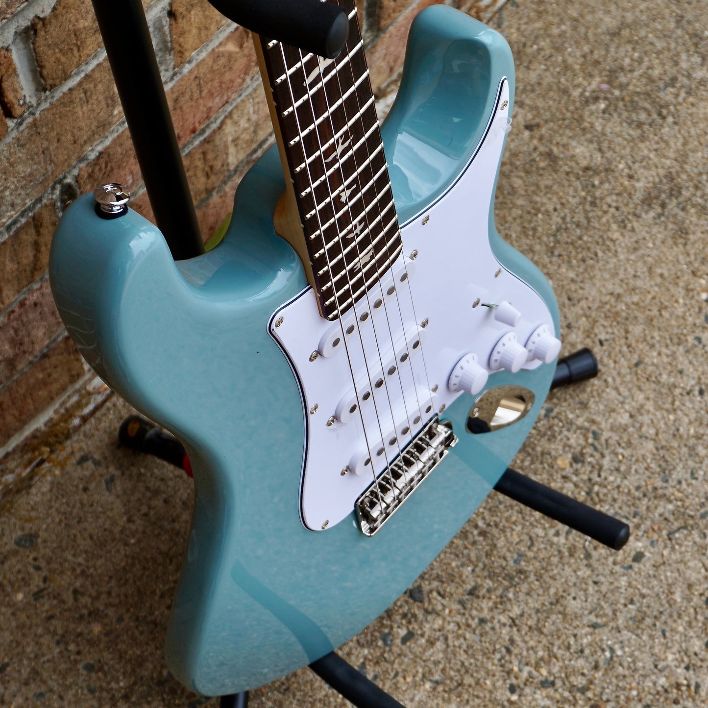 PRS SE Silver Sky Stone Blue