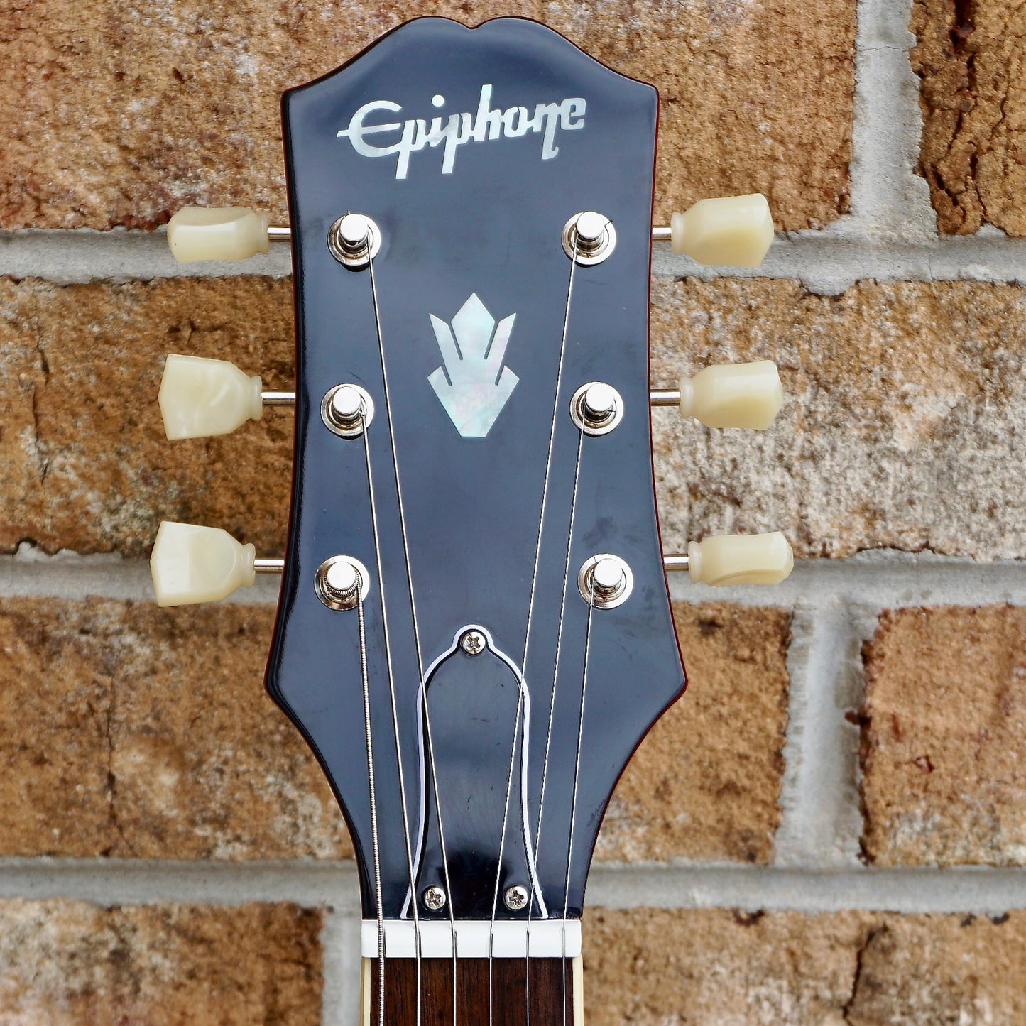 Epiphone ES-335 IG Semi-Hollow Cherry