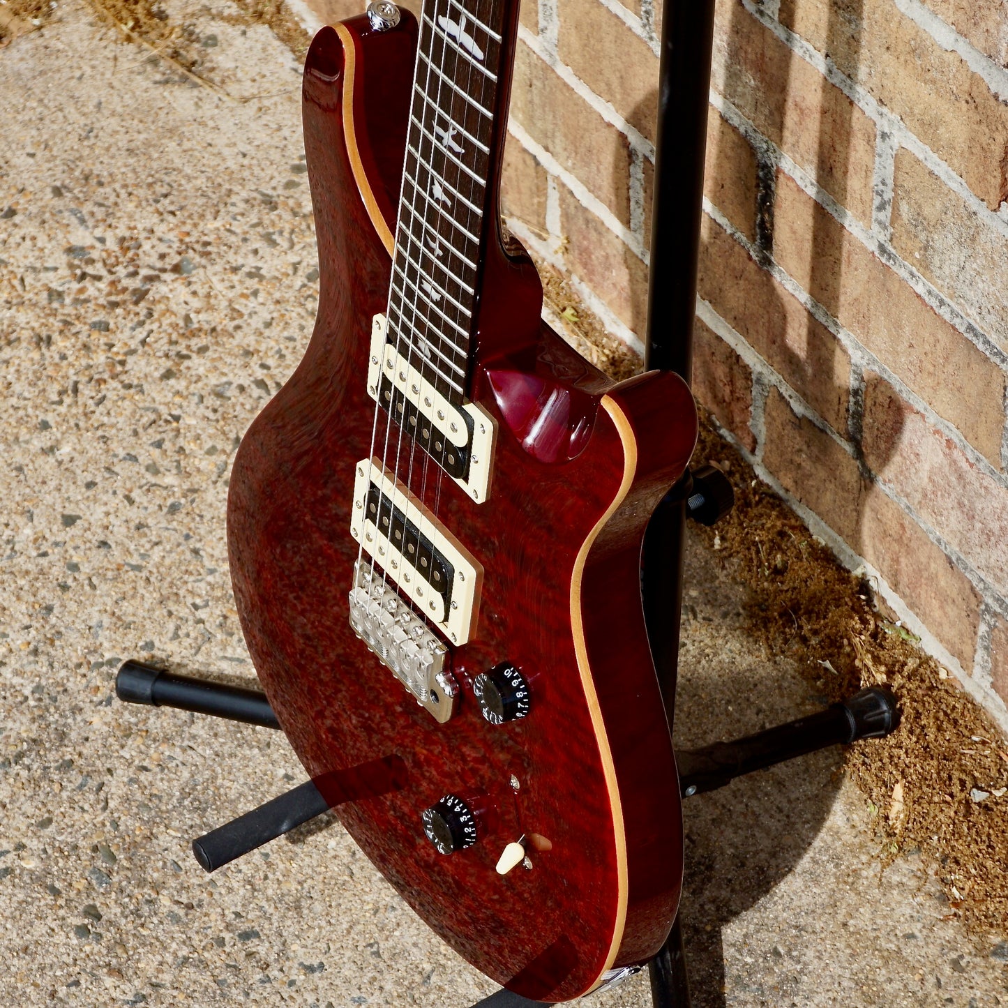 PRS SE Custom 24 Quilt Dark Cherry w/ Locking Tuners