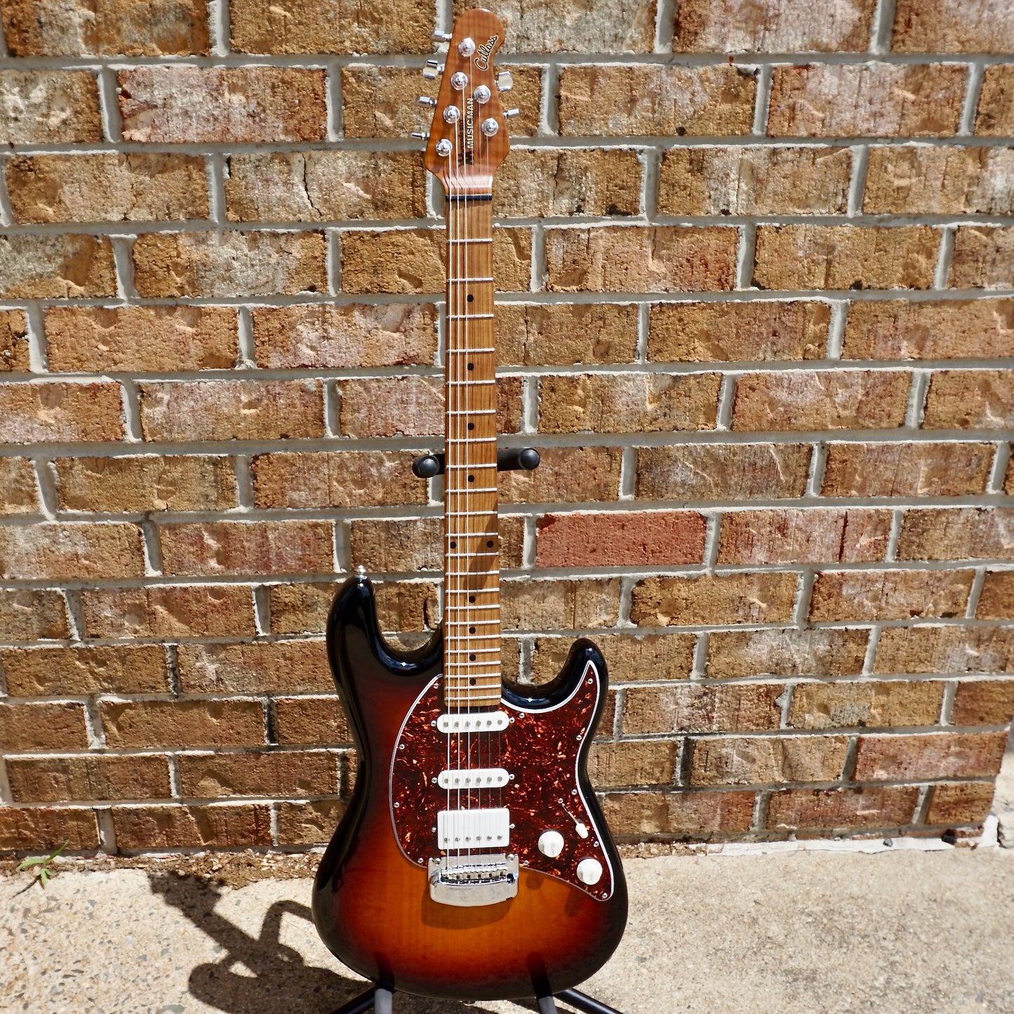 Ernie Ball Music Man Cutlass RS HSS Vintage Tobacco