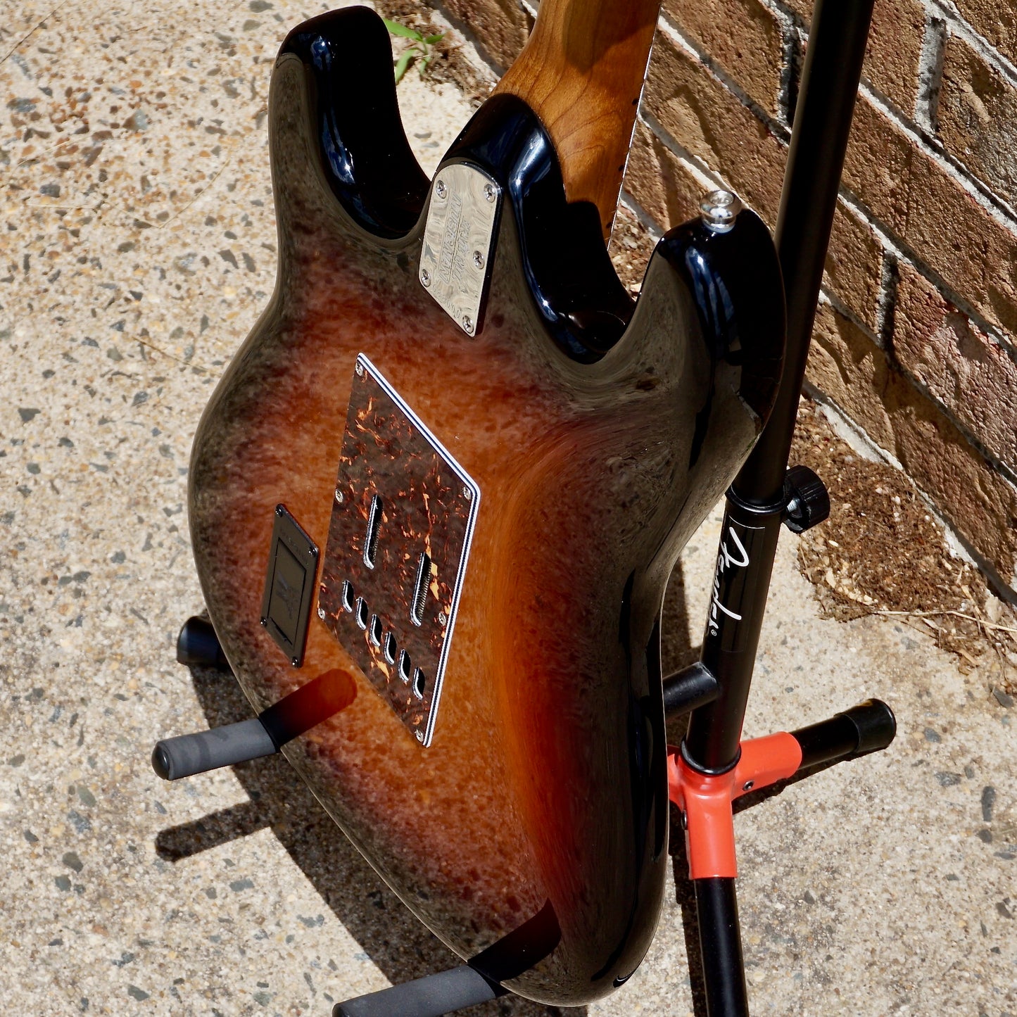 Ernie Ball Music Man Cutlass RS HSS Vintage Tobacco