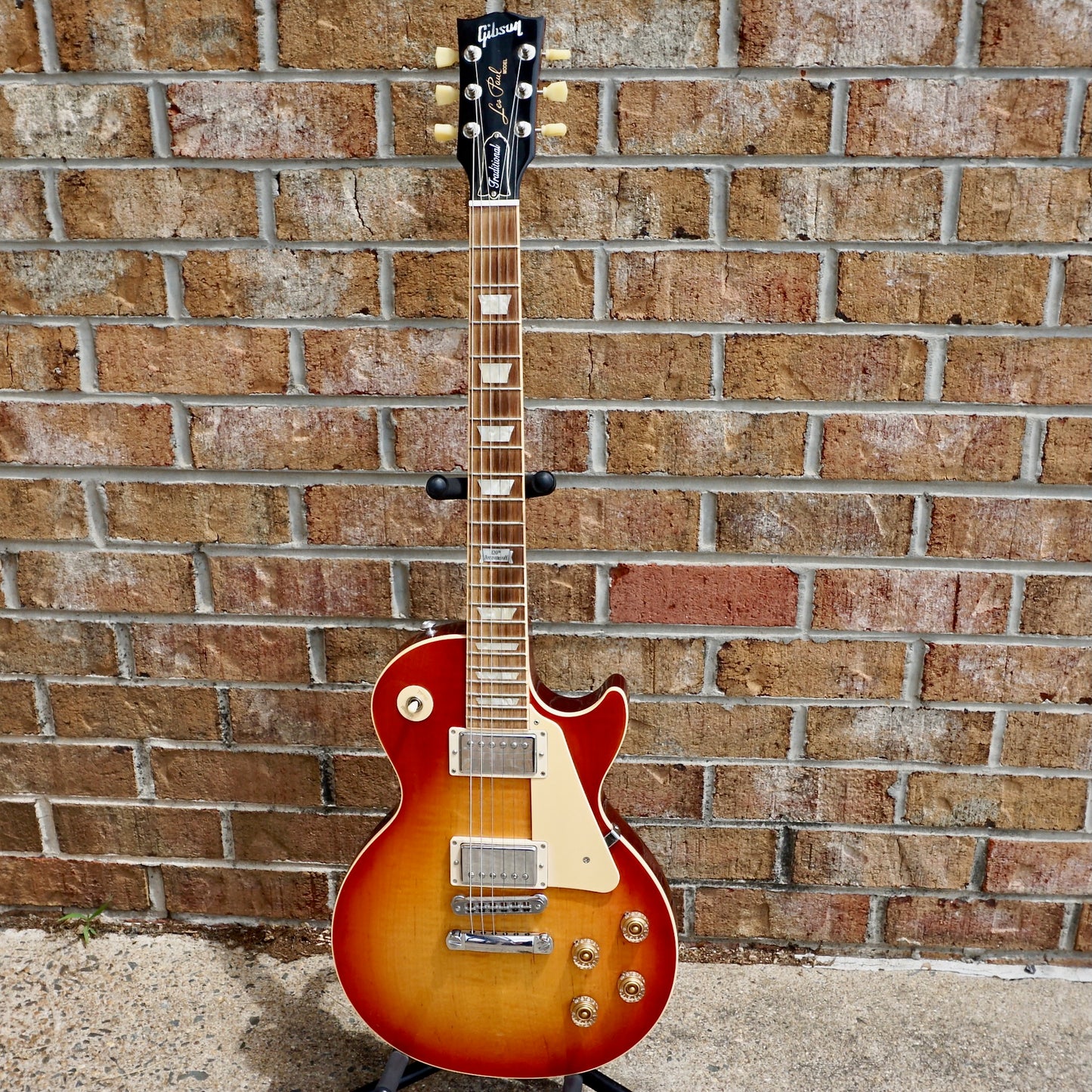 Gibson Traditional Les Paul Heritage Cherry Sunburst