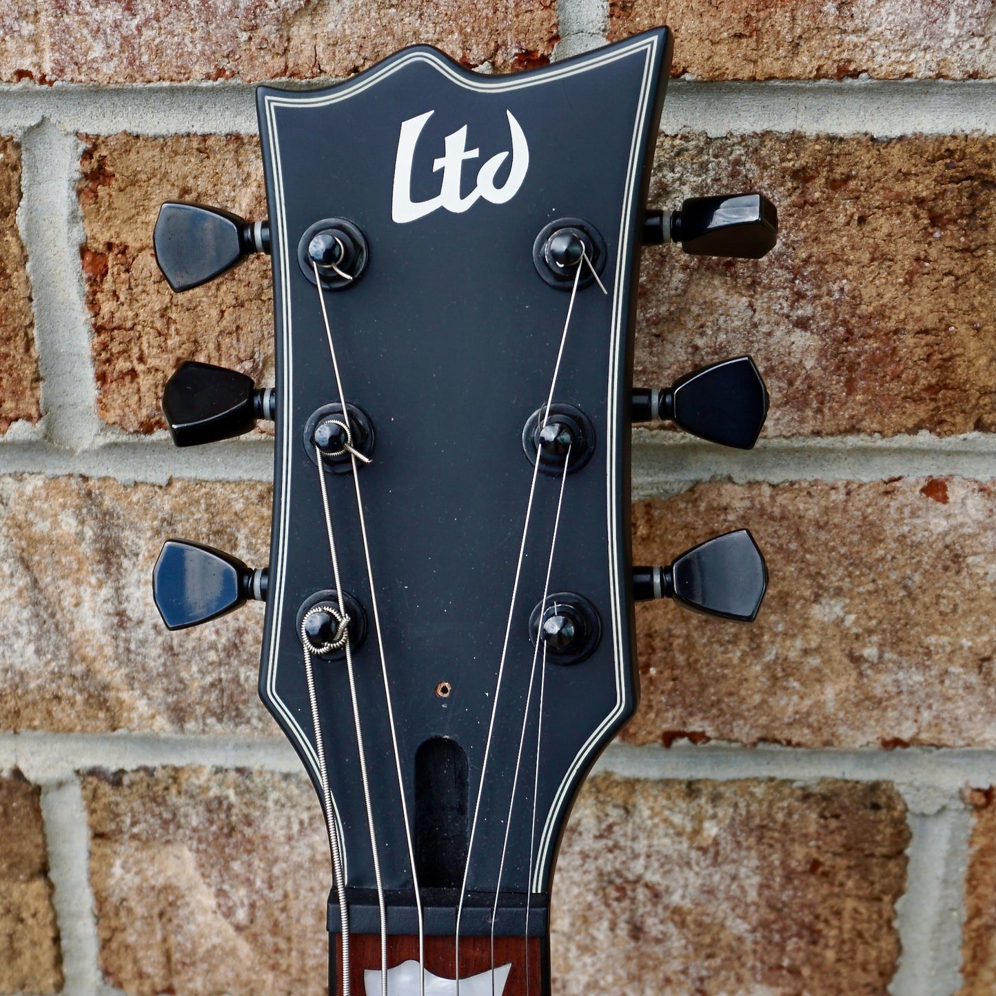 ESP LTD EC-256 Satin Black