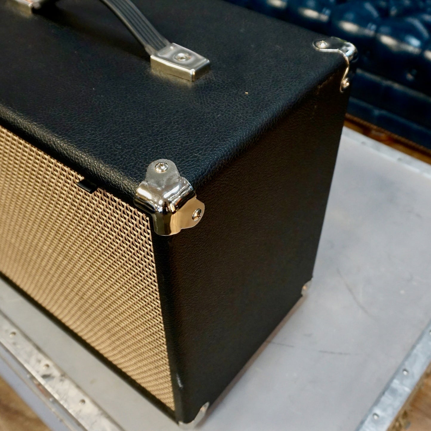 JBL E120-8 in 1x12 Cabinet
