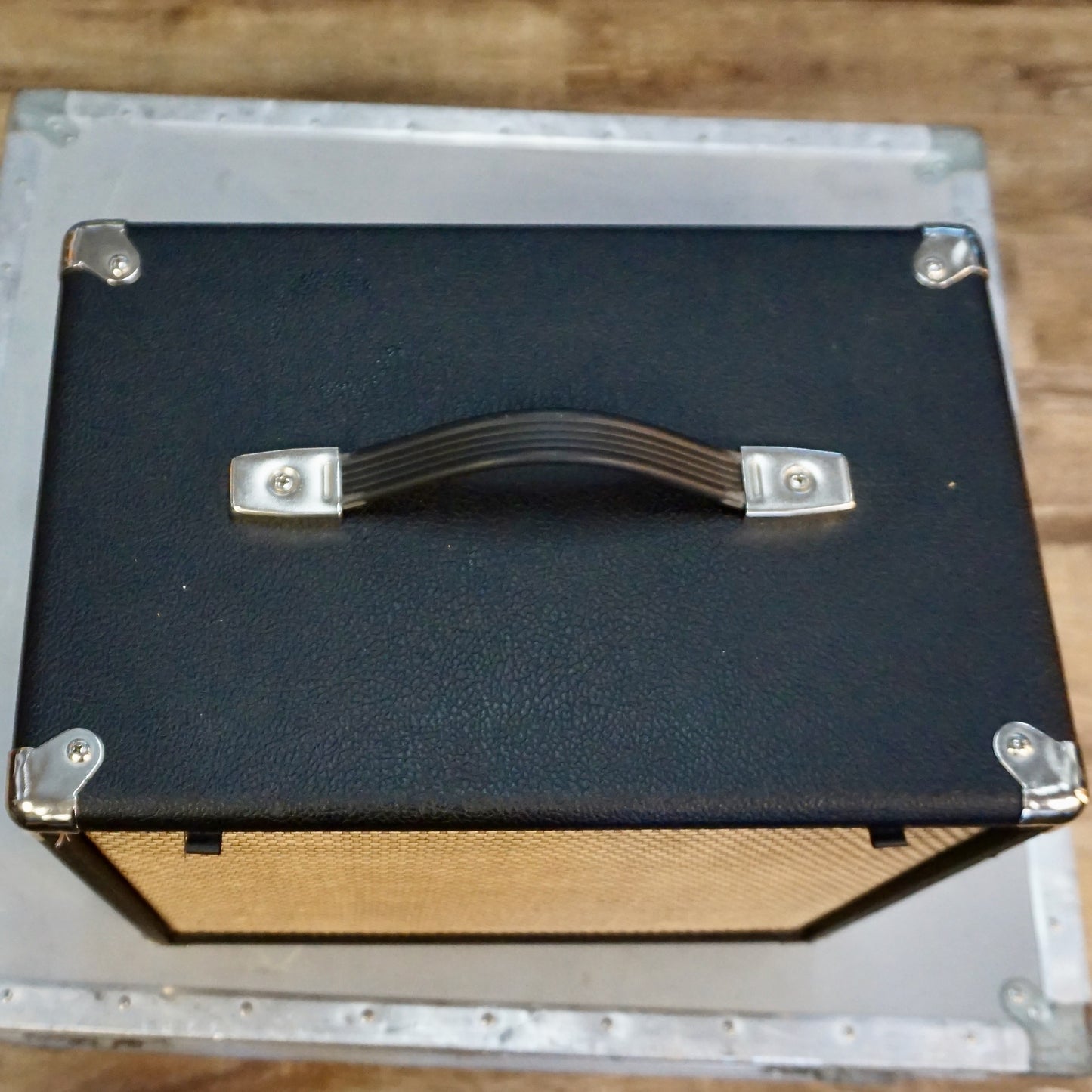 JBL E120-8 in 1x12 Cabinet
