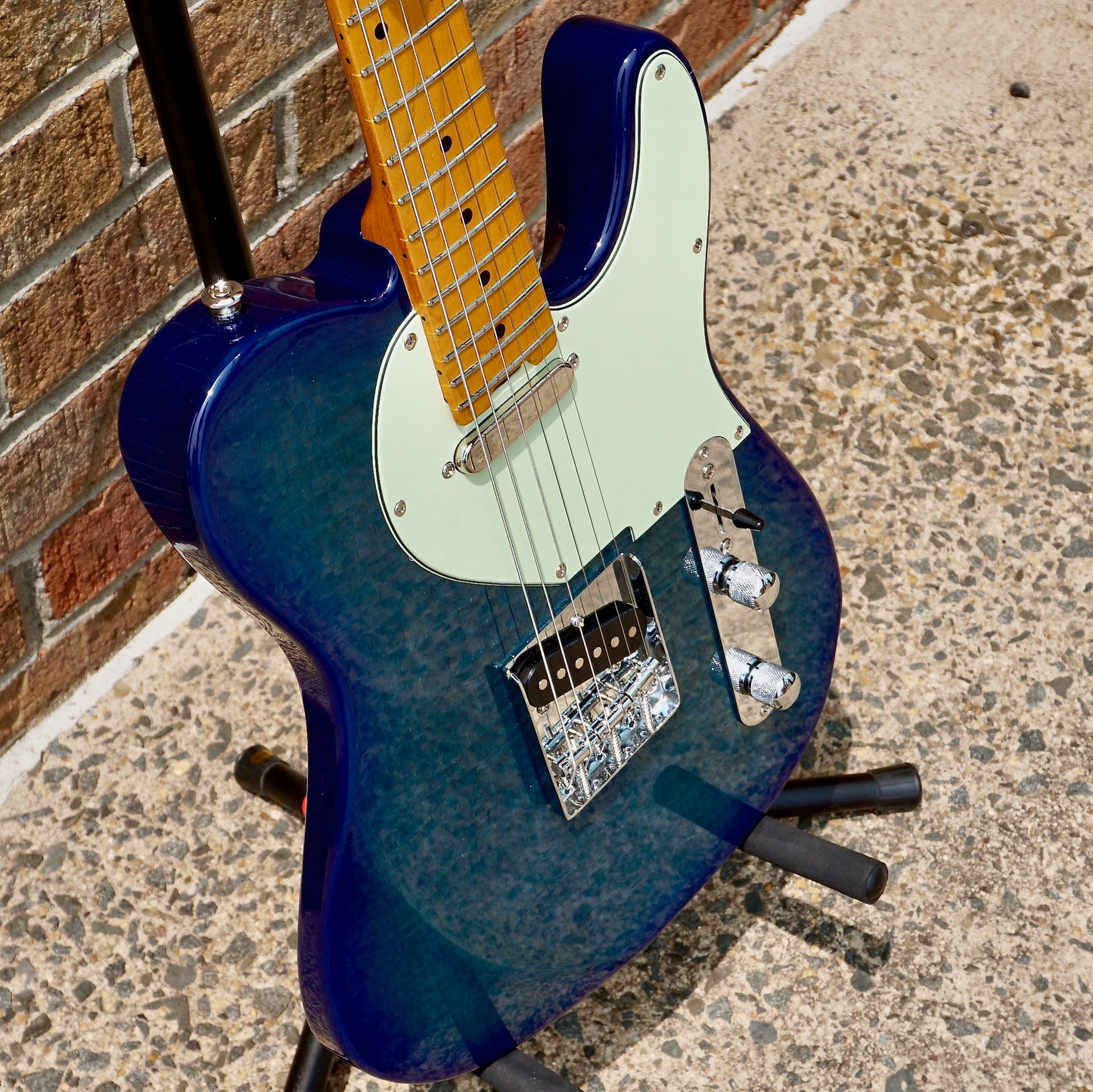 Eart NK-C1 Blue
