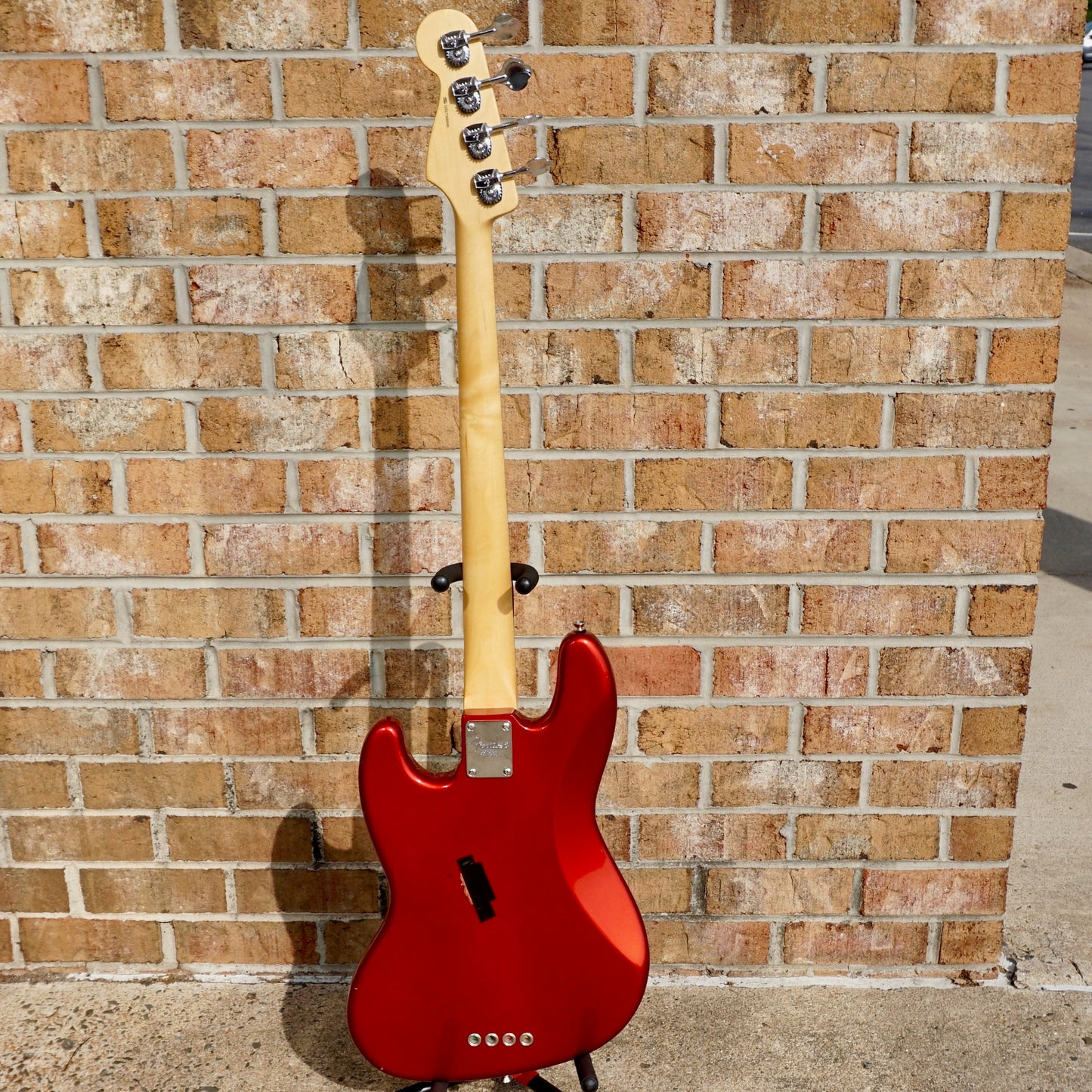 Fender American Pro Jazz Bass®, Rosewood Fingerboard, Candy Apple Red