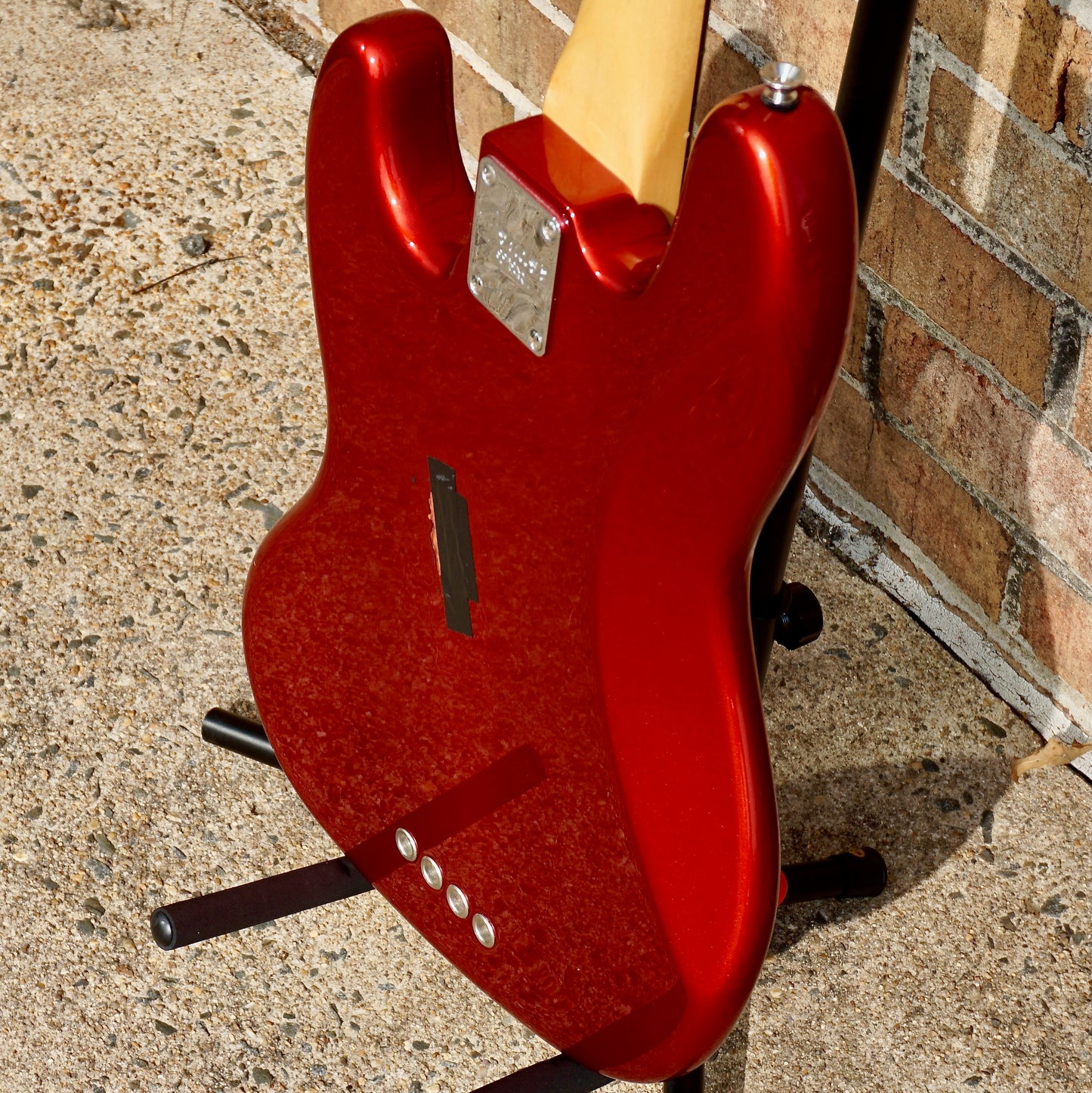 Fender American Pro Jazz Bass®, Rosewood Fingerboard, Candy Apple Red