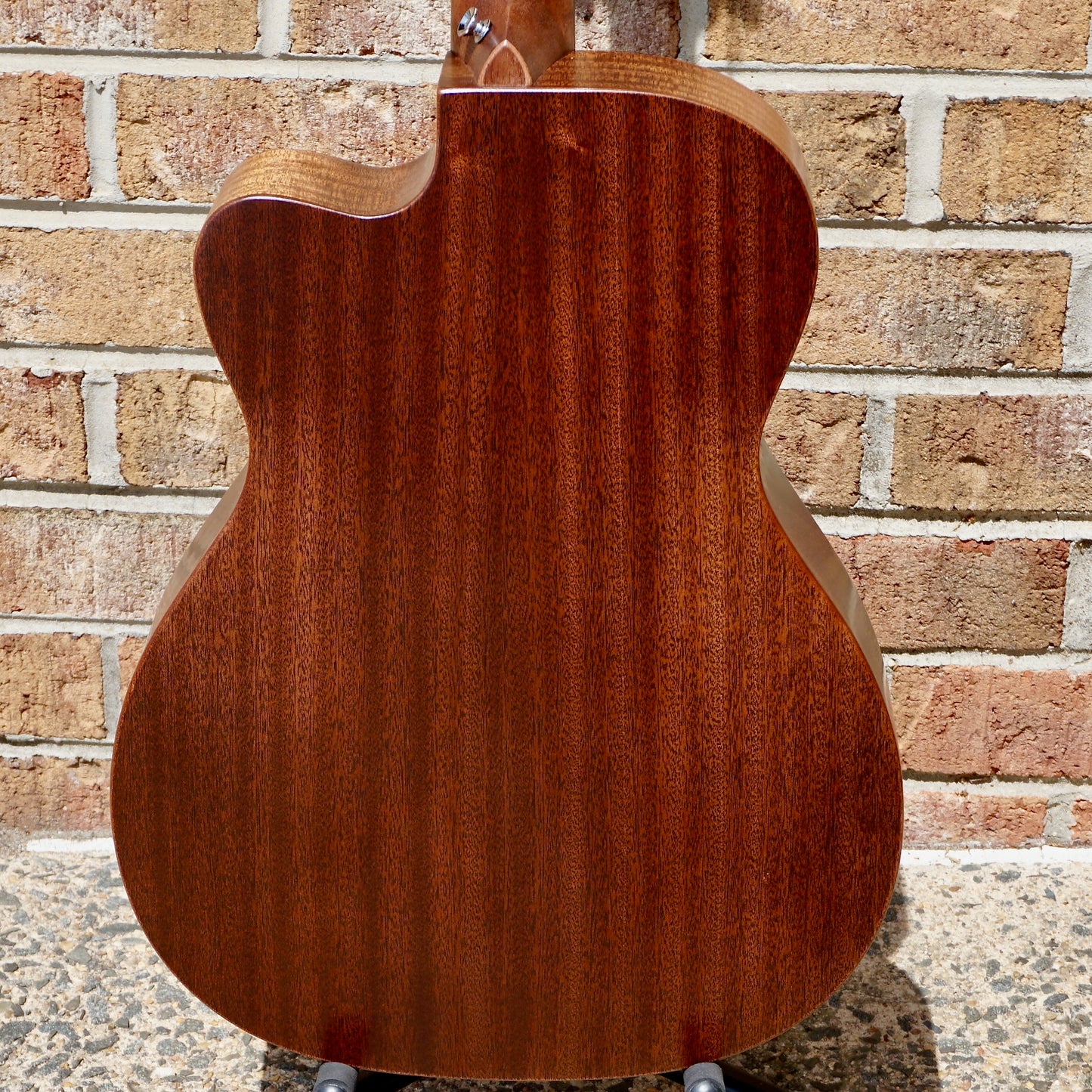 Martin 000CJR-10E StreetMaster