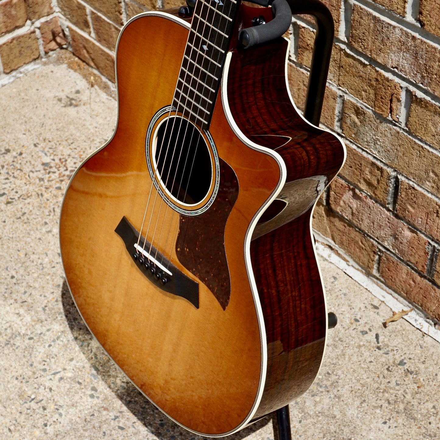 Taylor 714ce LTD Koa
