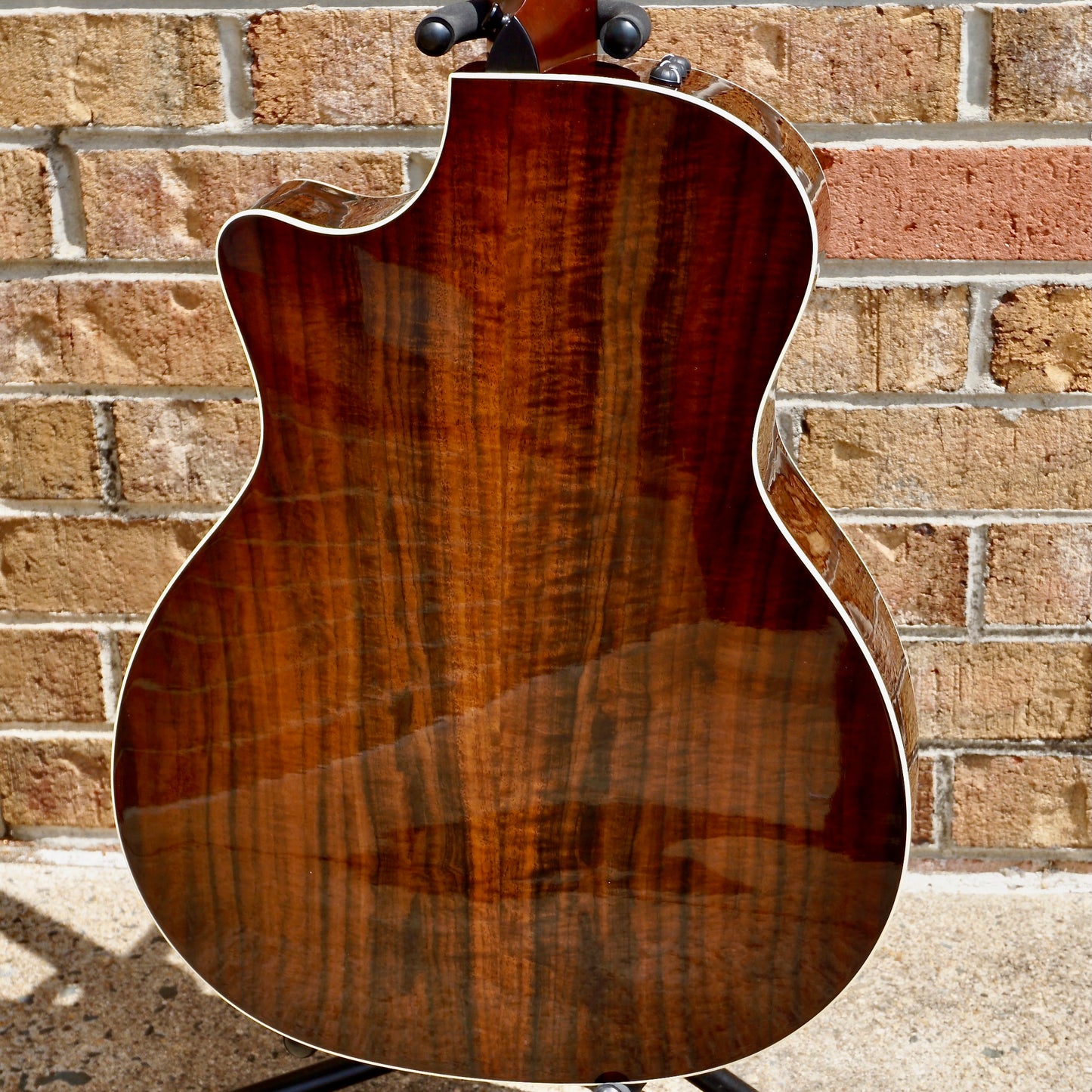 Taylor 714ce LTD Koa