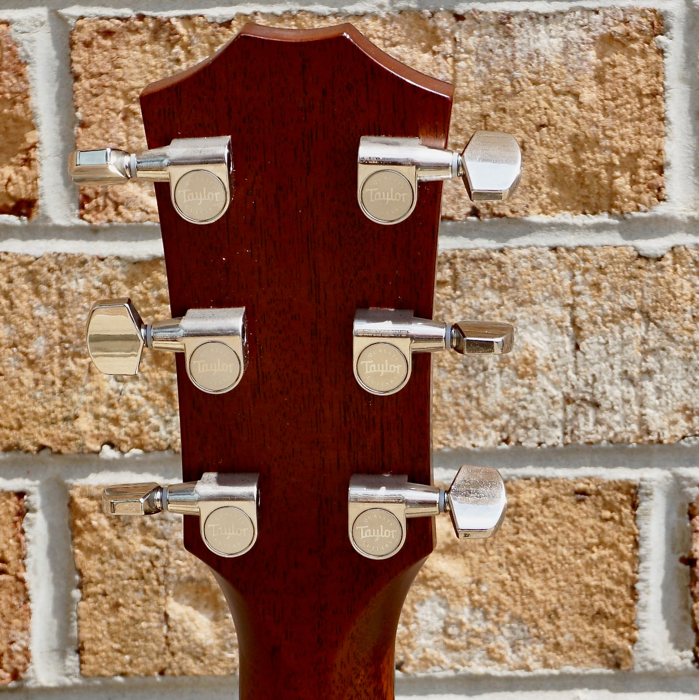 Taylor 714ce LTD Koa