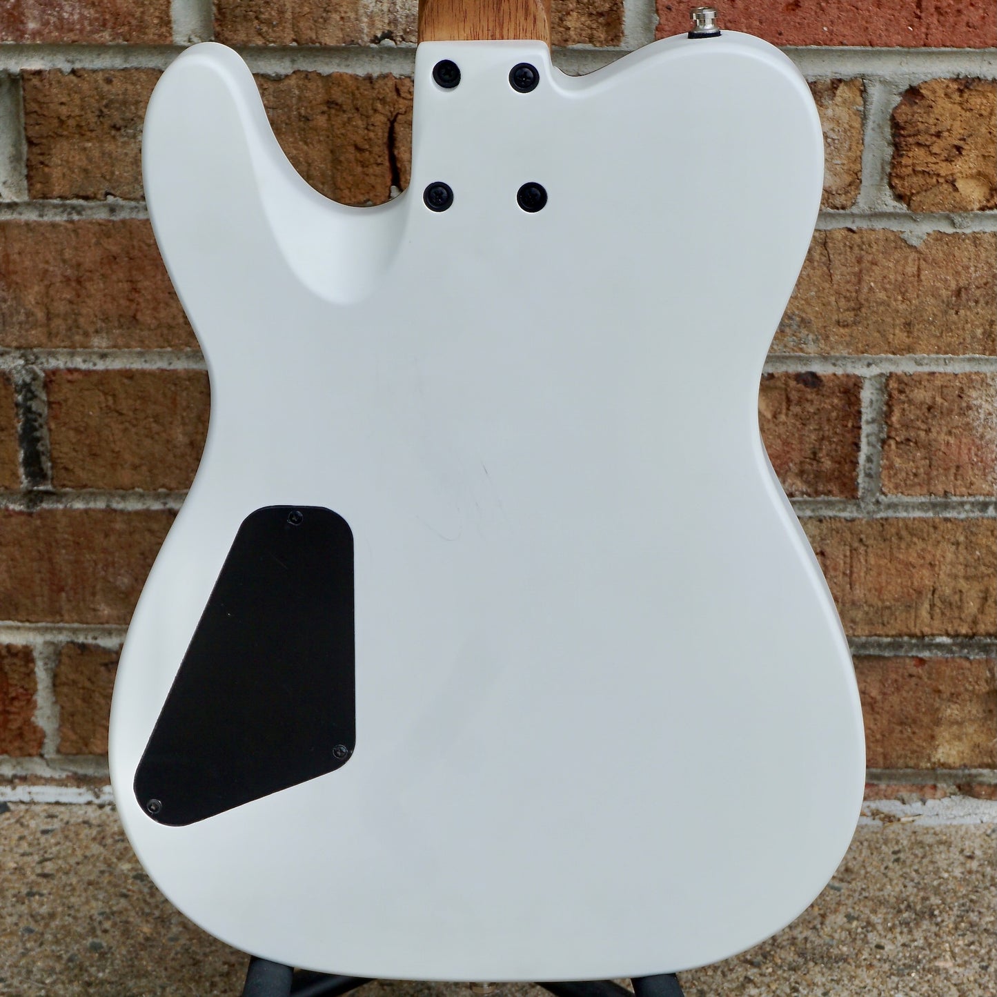 Charvel Joe Duplantier Signature Pro-Mod San Dimas Style 2 HH Ebony Fingerboard Satin White W/ Bare Knuckle Juggernaut’s