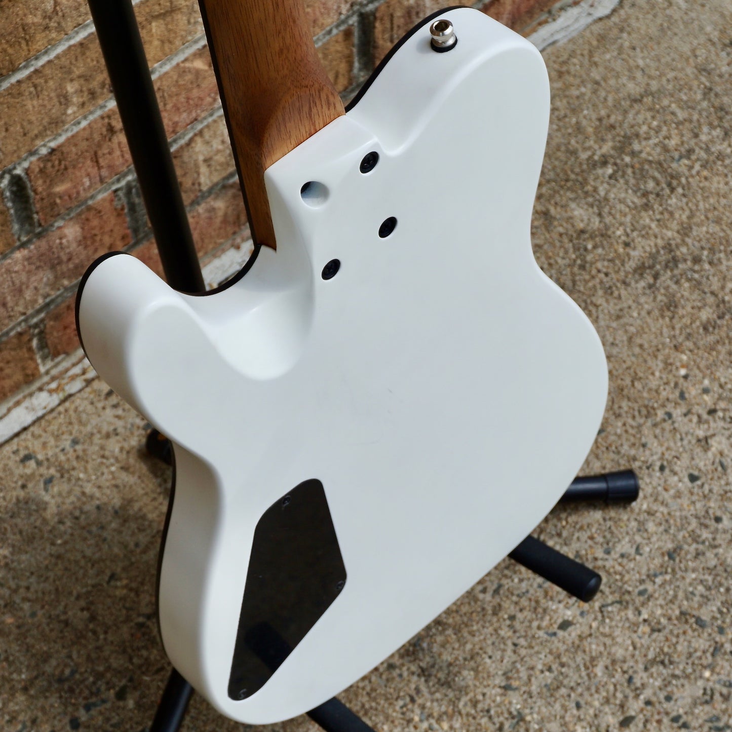 Charvel Joe Duplantier Signature Pro-Mod San Dimas Style 2 HH Ebony Fingerboard Satin White W/ Bare Knuckle Juggernaut’s