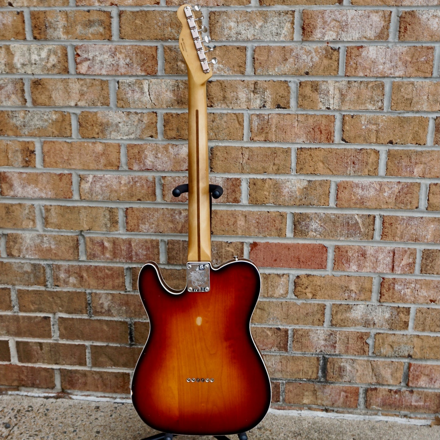 Fender Jason Isbell Custom Telecaster®, Rosewood, 3-Color Chocolate Burst
