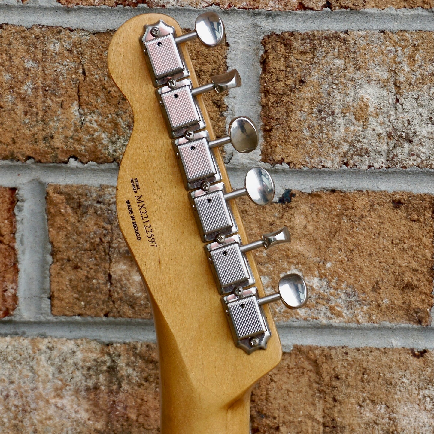 Fender Jason Isbell Custom Telecaster®, Rosewood, 3-Color Chocolate Burst