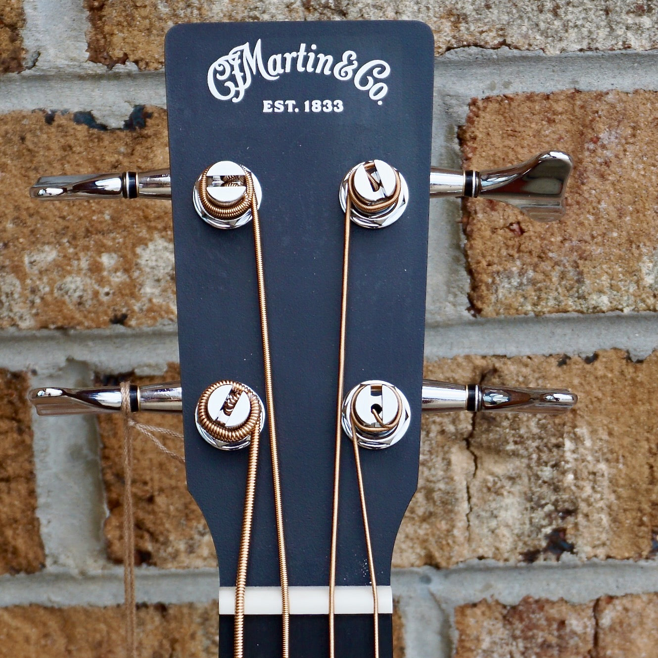Martin DJR-10E Bass Burst