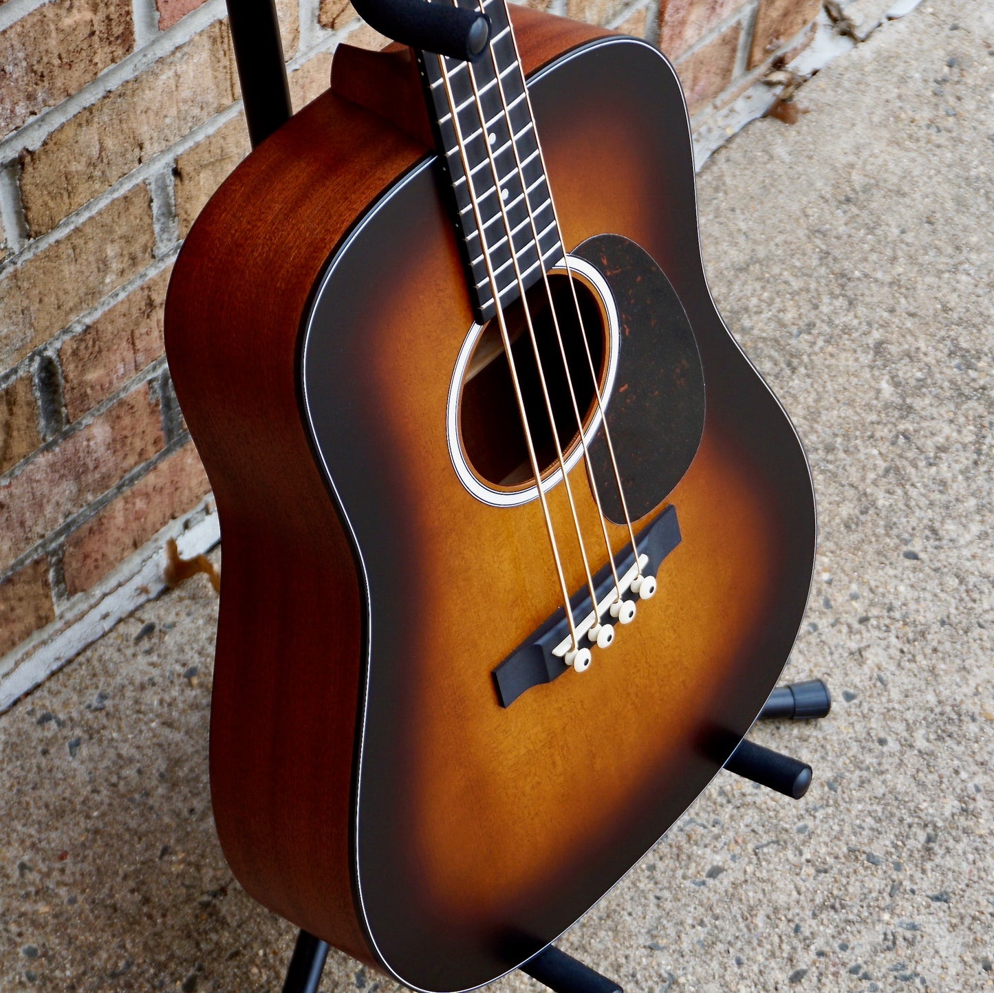 Martin DJR-10E Bass Burst