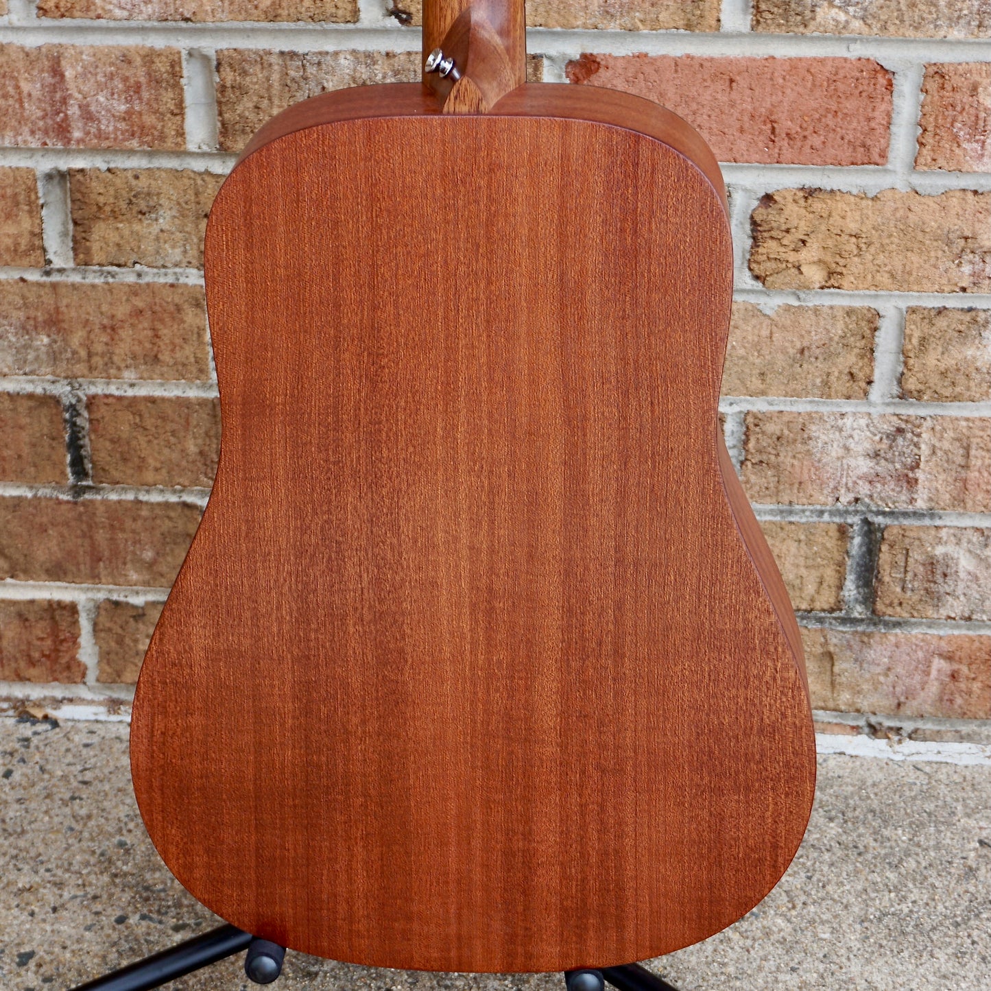 Martin DJR-10E Bass Burst