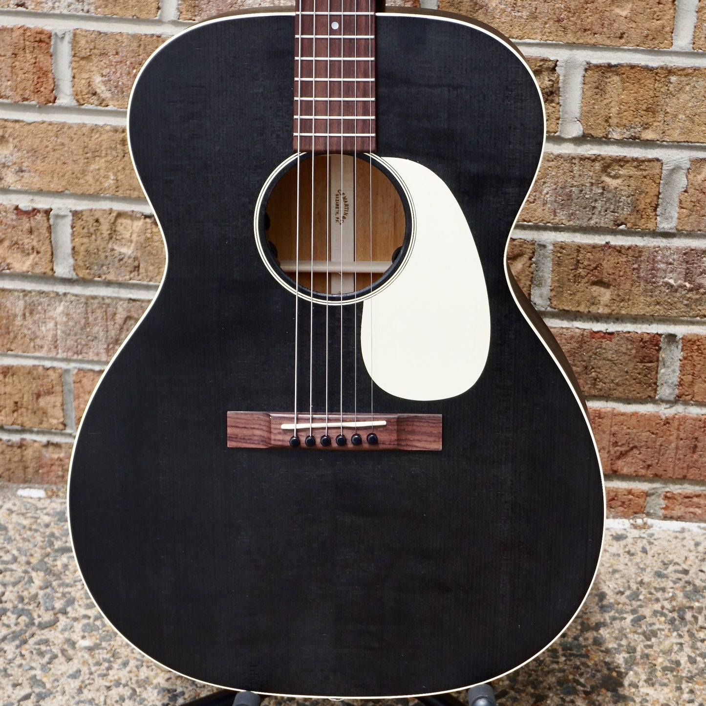 Martin 000-17 Black