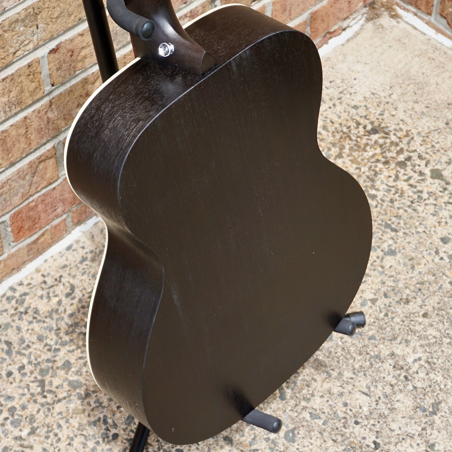 Martin 000-17 Black