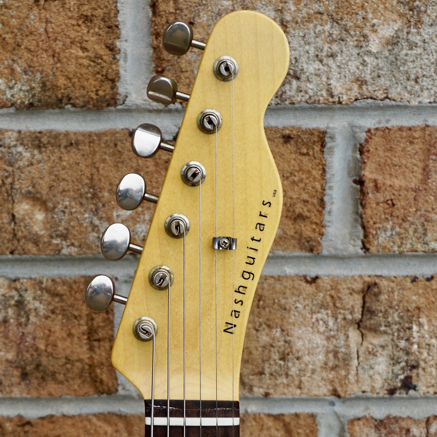 Nash Guitars E1HB Burgundy Mist