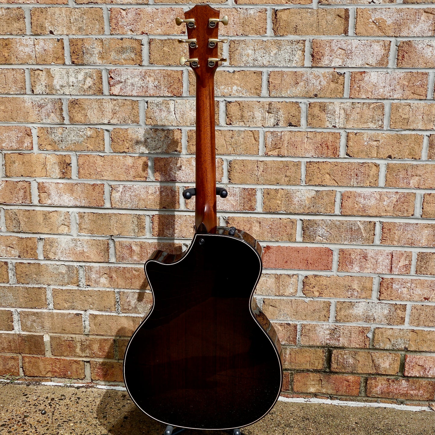 Taylor Builder's Edition 814ce Black Top