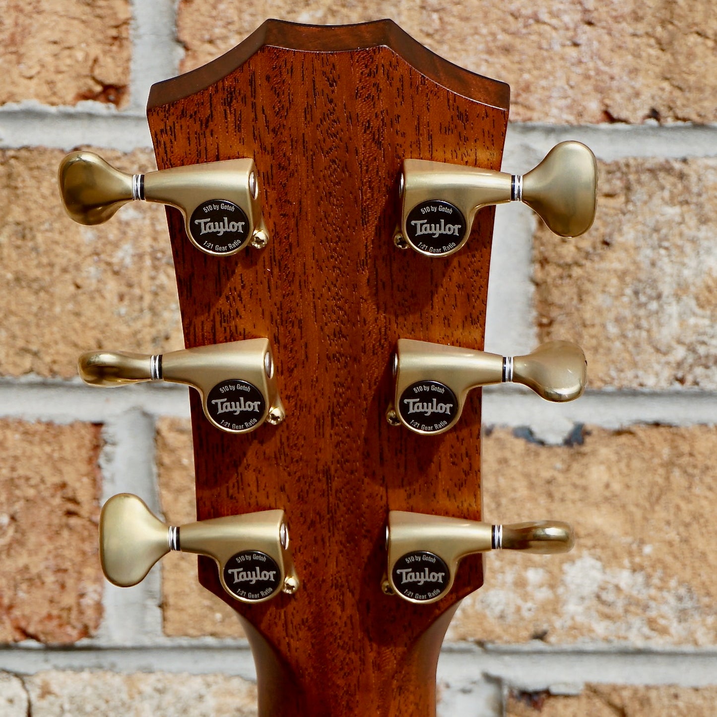 Taylor Builder's Edition 814ce Black Top