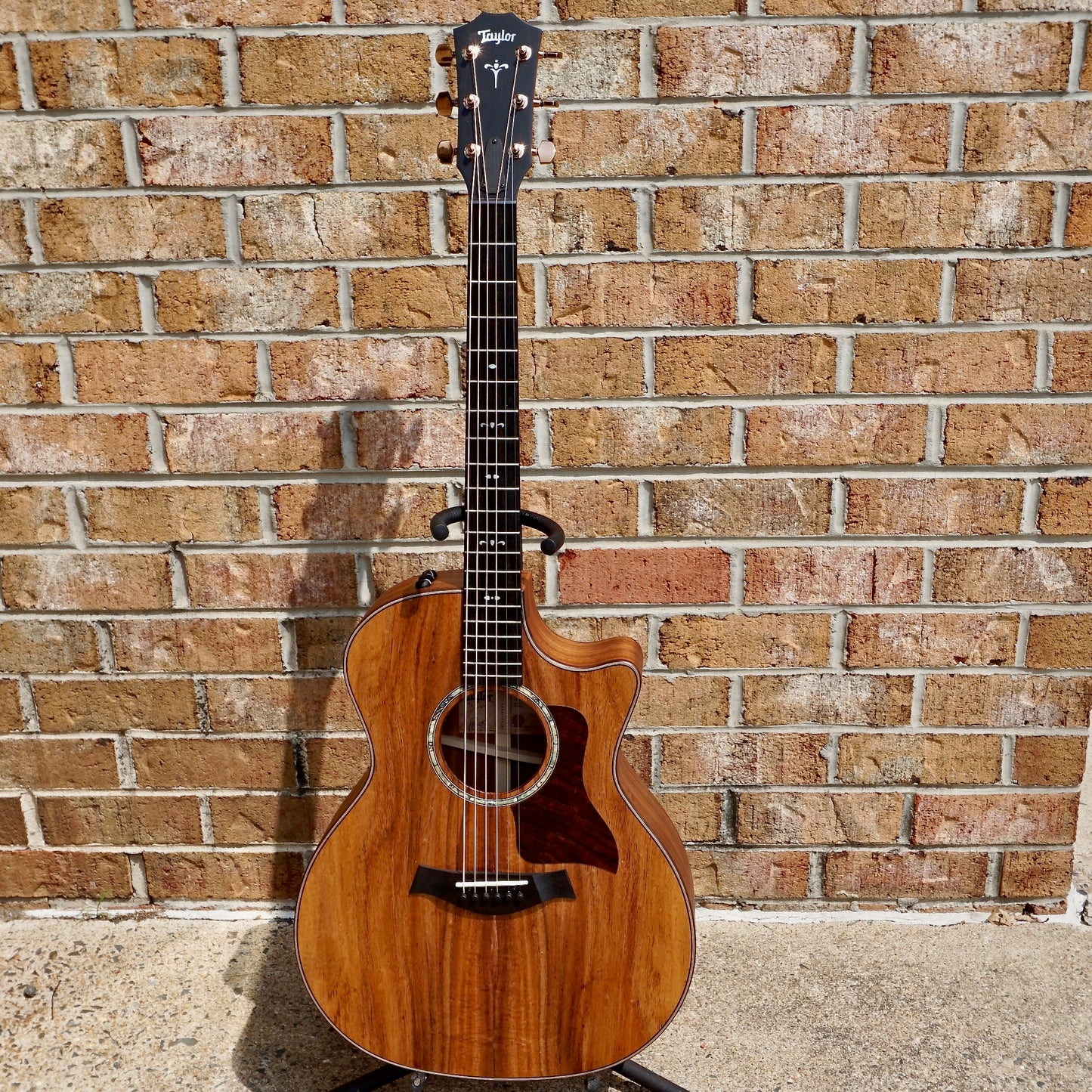Taylor 724ce