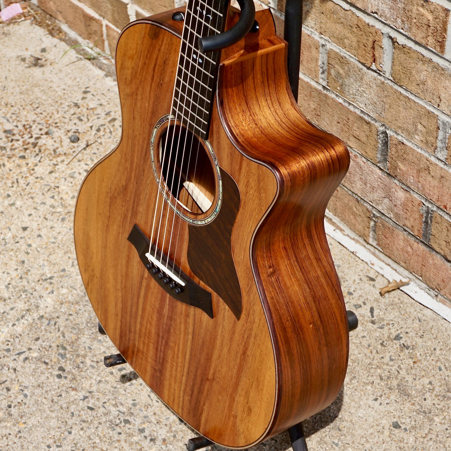 Taylor 724ce