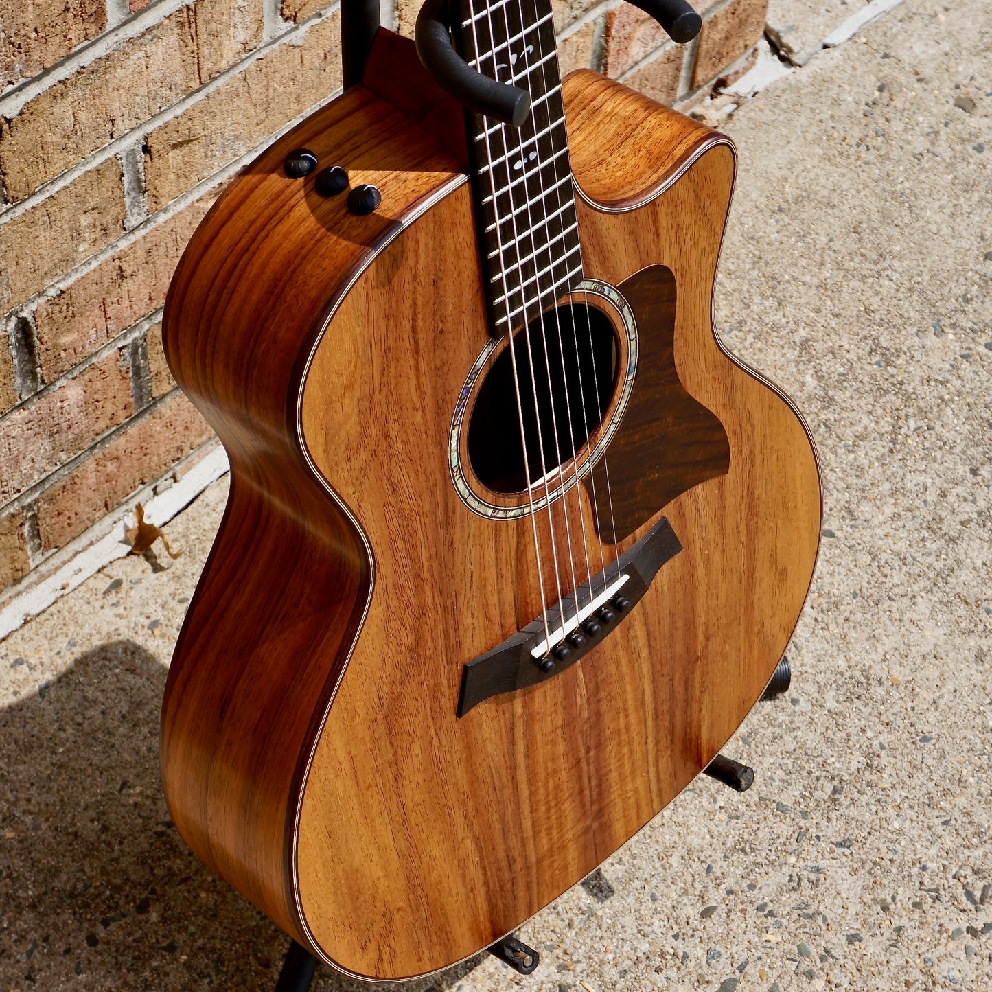 Taylor 724ce