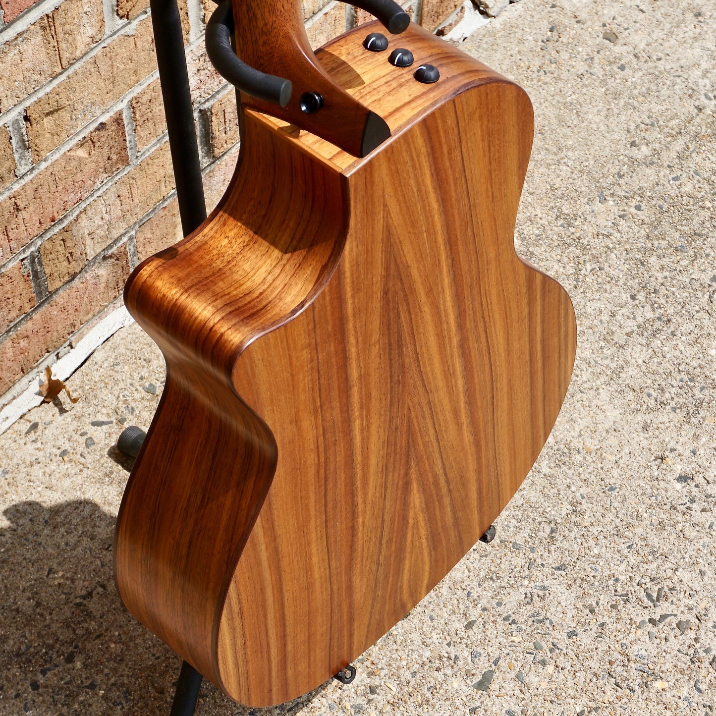 Taylor 724ce